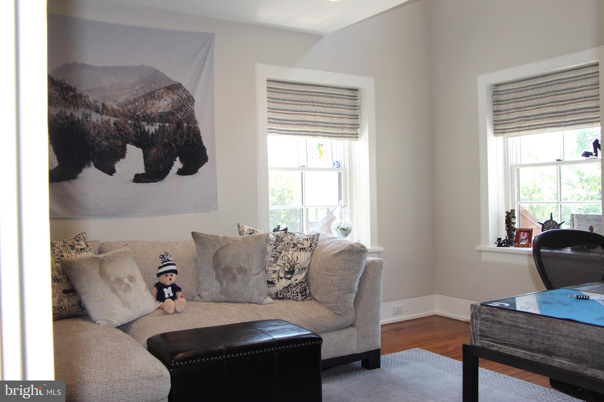 RADNOR HUNT - Residential
