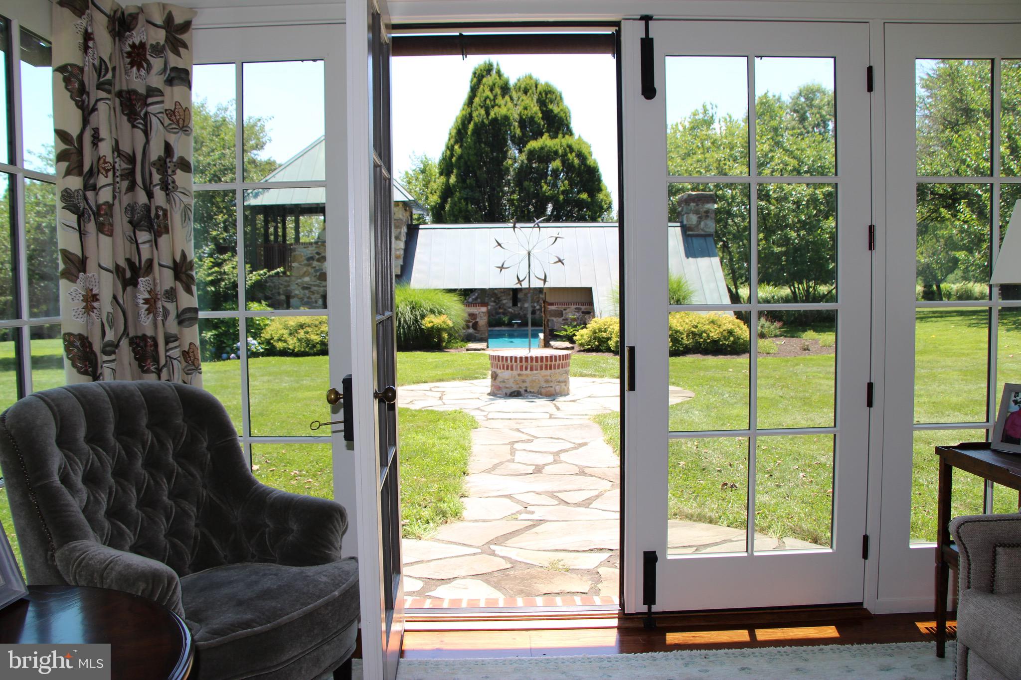 RADNOR HUNT - Residential