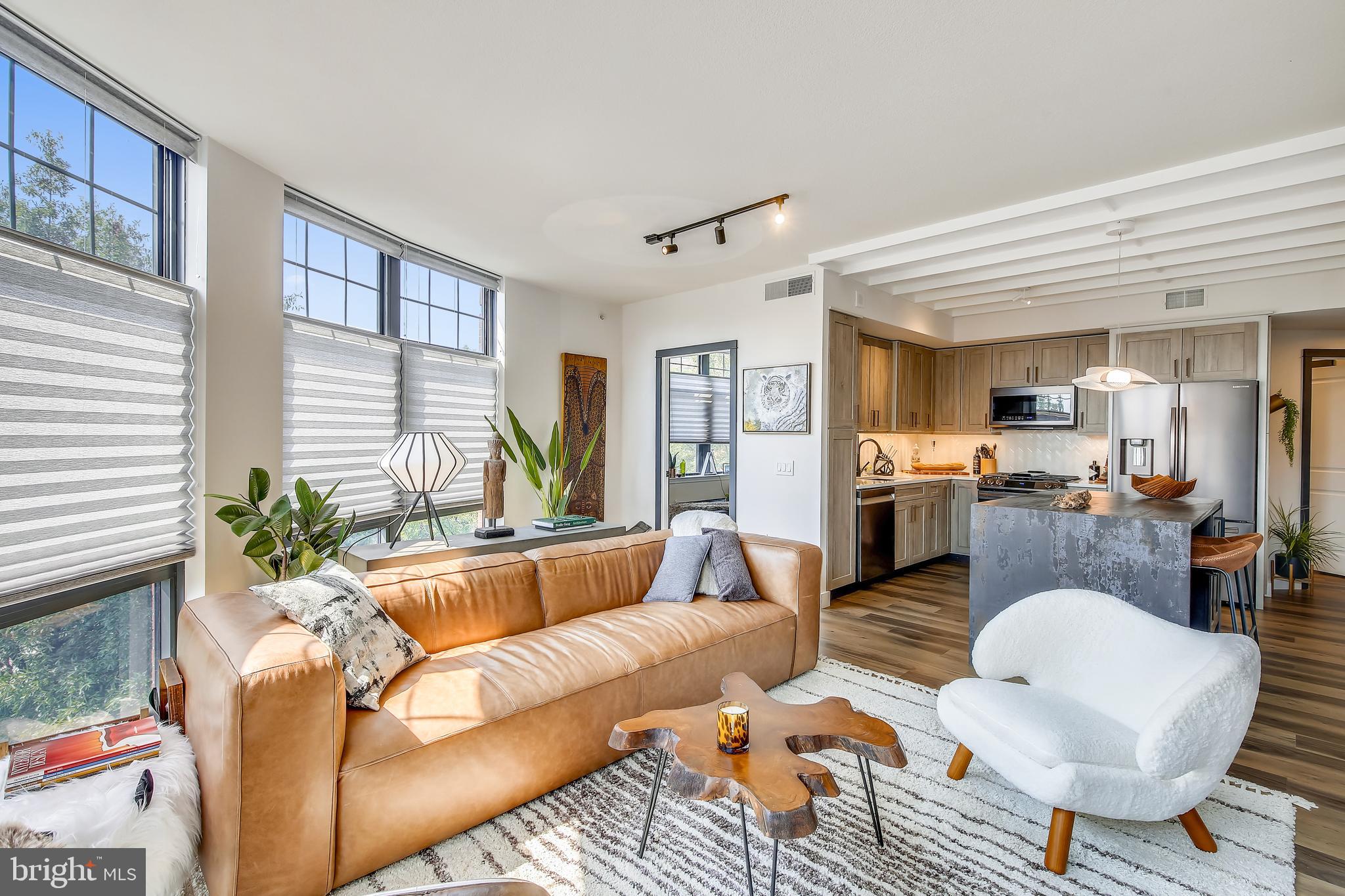 1021 N GARFIELD STREET N 438