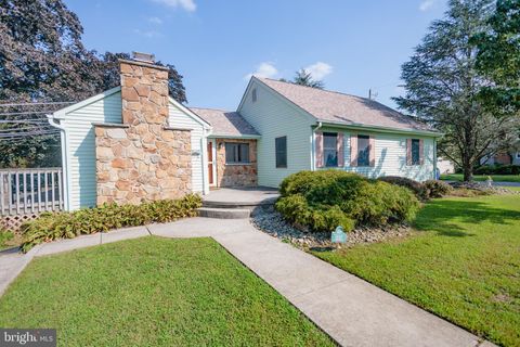 Photo of 221 S Yale Road, GLASSBORO, NJ 08028 (MLS # NJGL2066236)