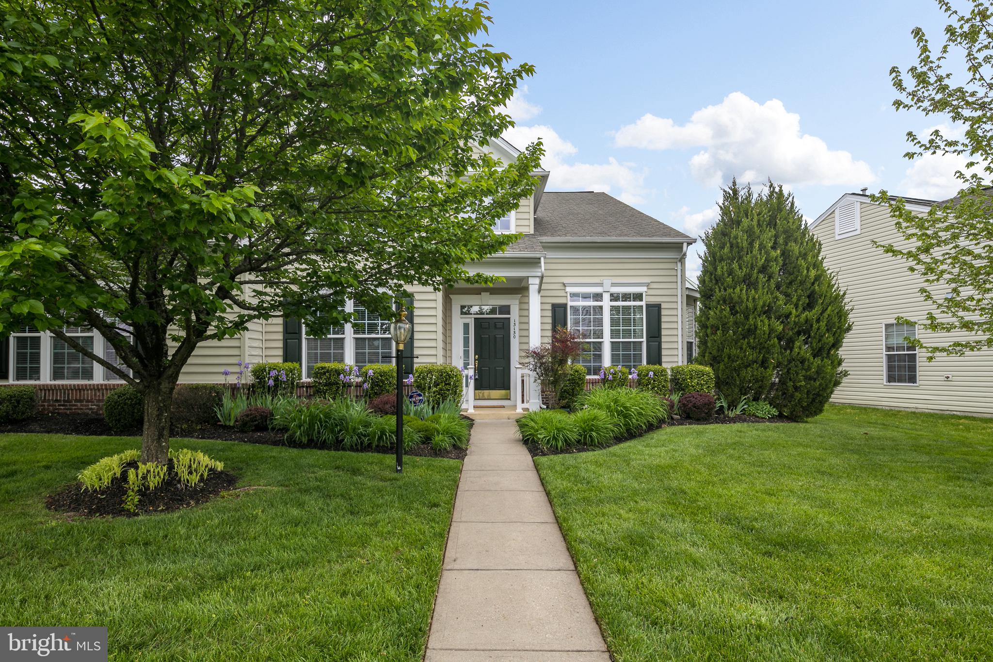 DUNBARTON - Residential