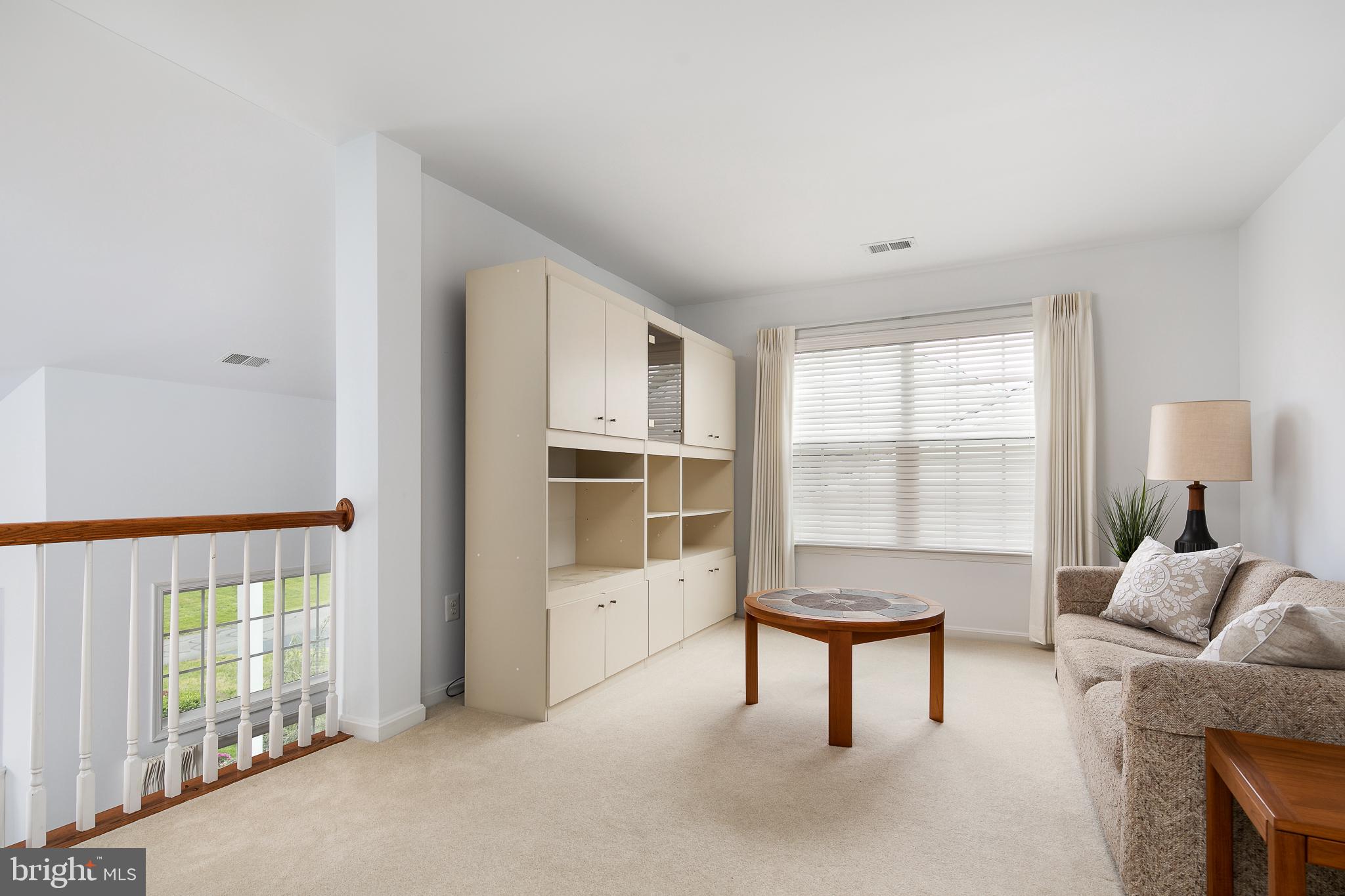 DUNBARTON - Residential