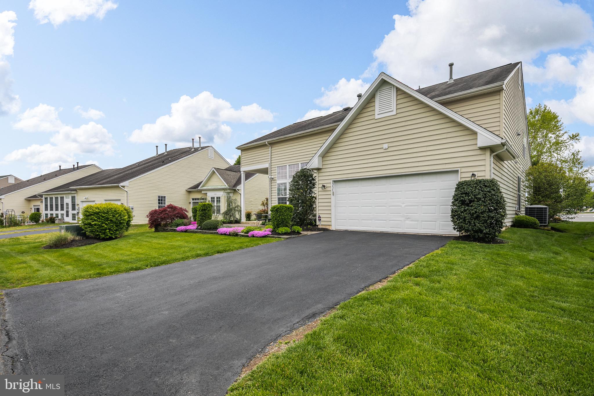 DUNBARTON - Residential