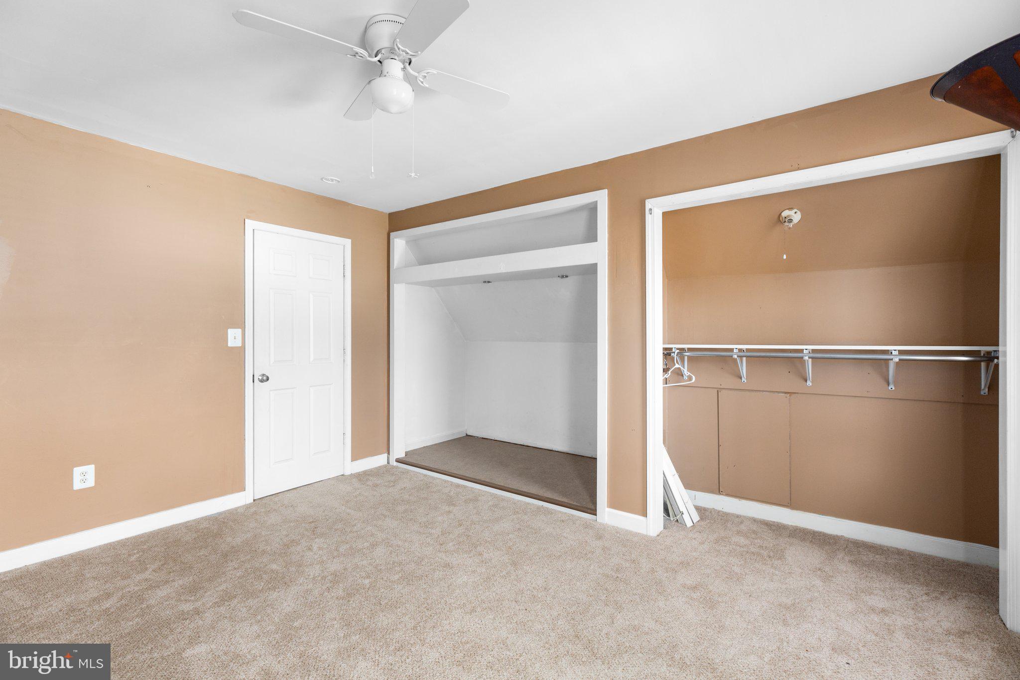 LAKE ACRES - Residential