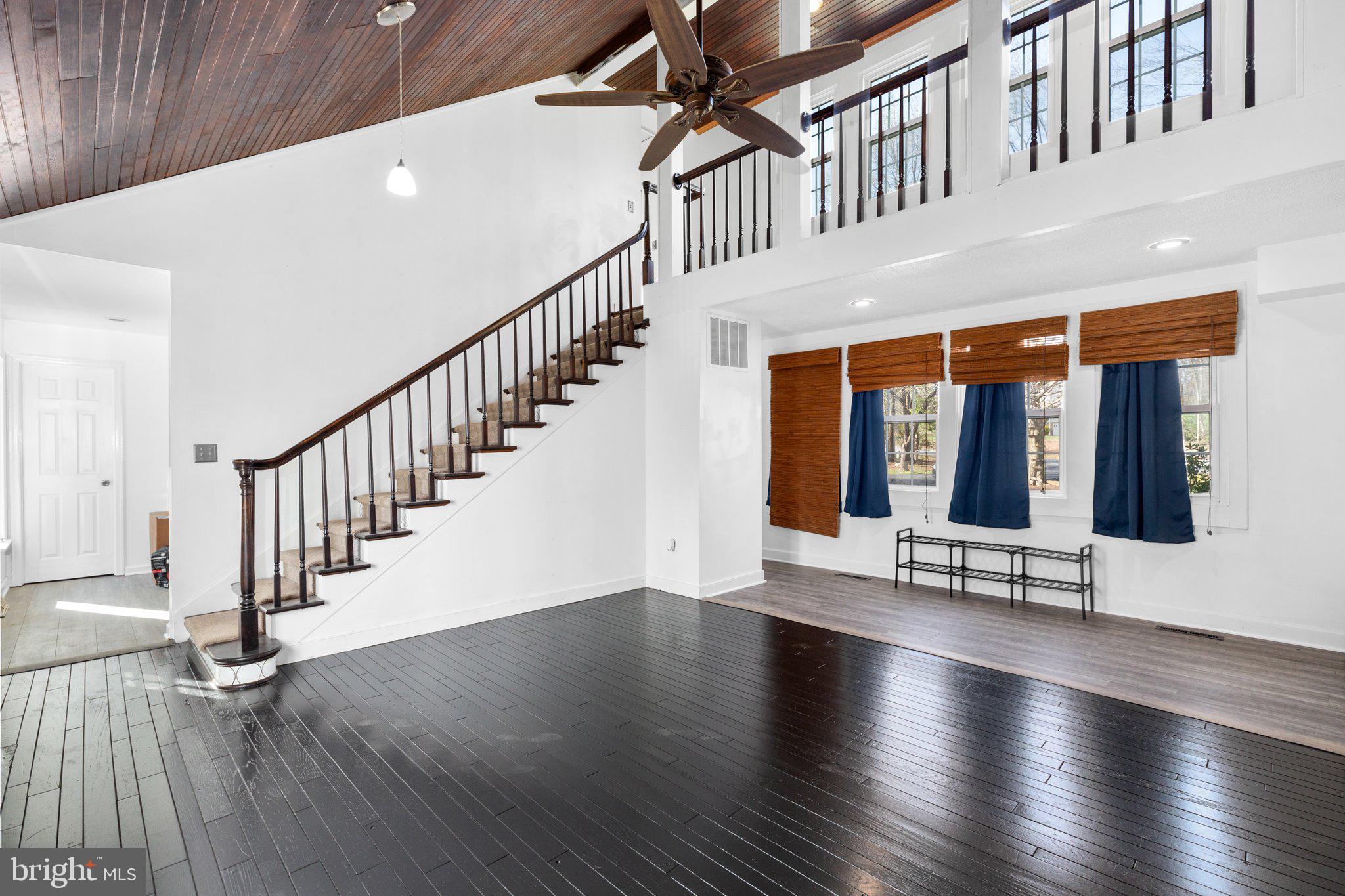 LAKE ACRES - Residential