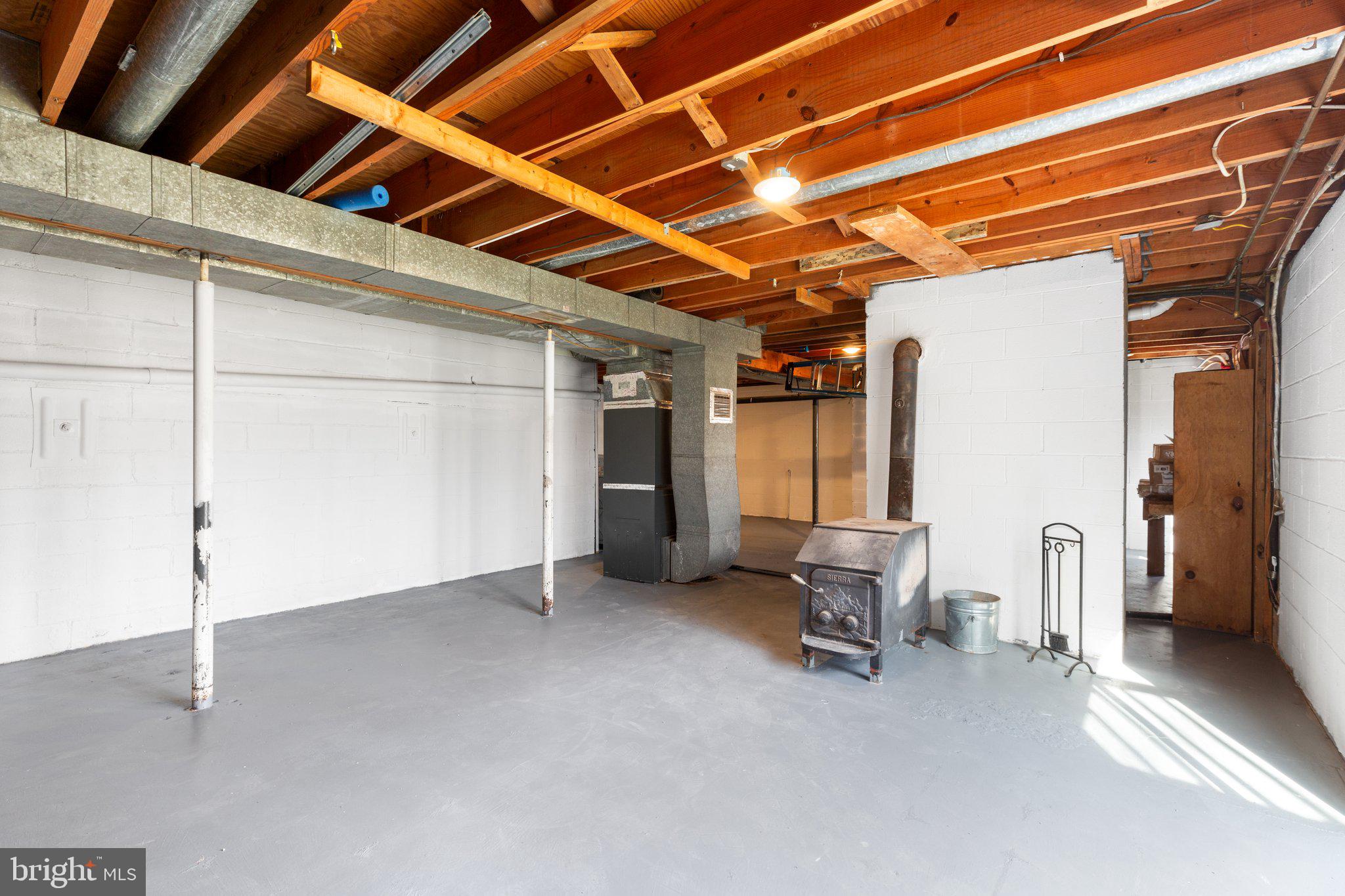 LAKE ACRES - Residential