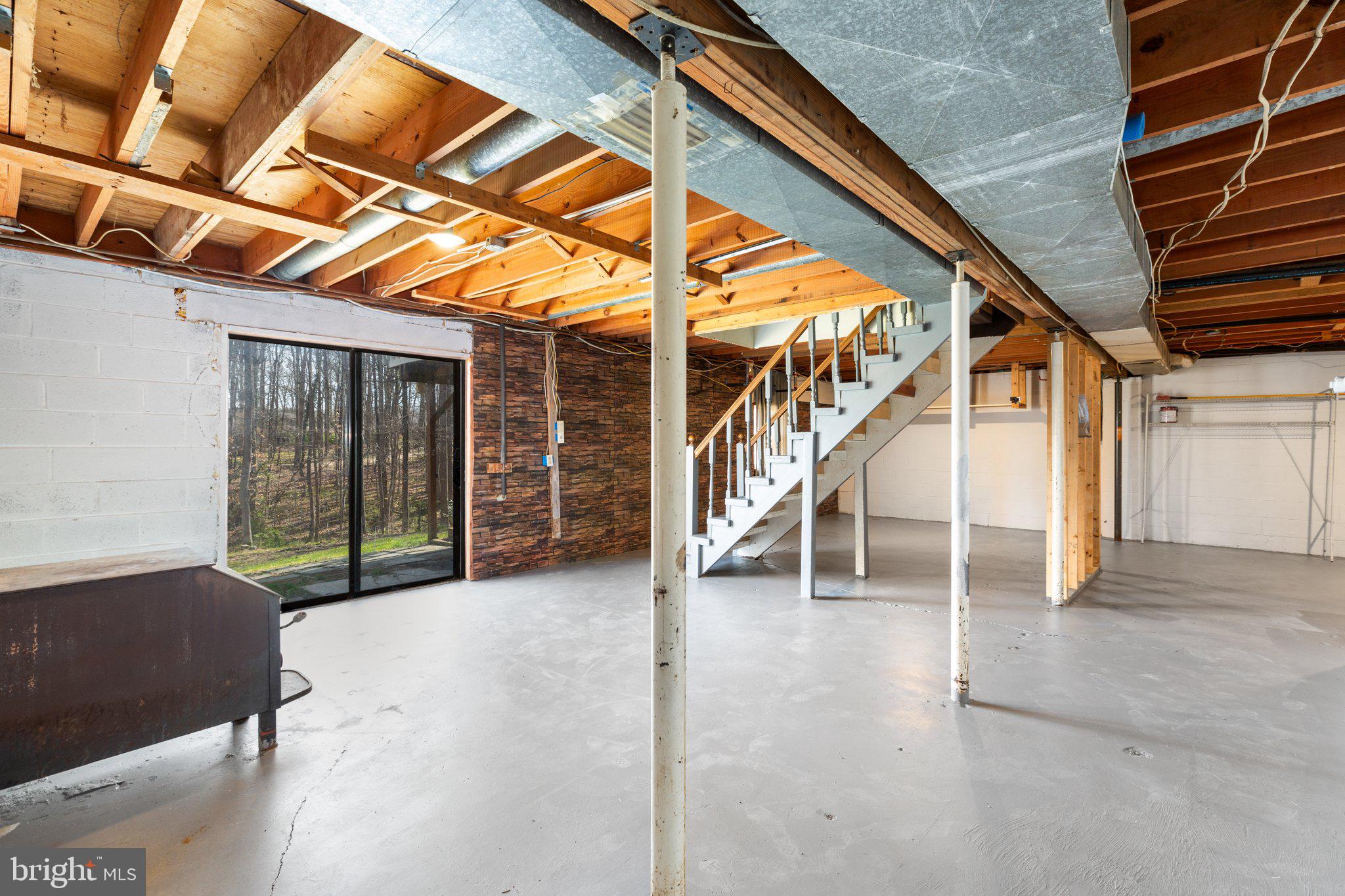 LAKE ACRES - Residential