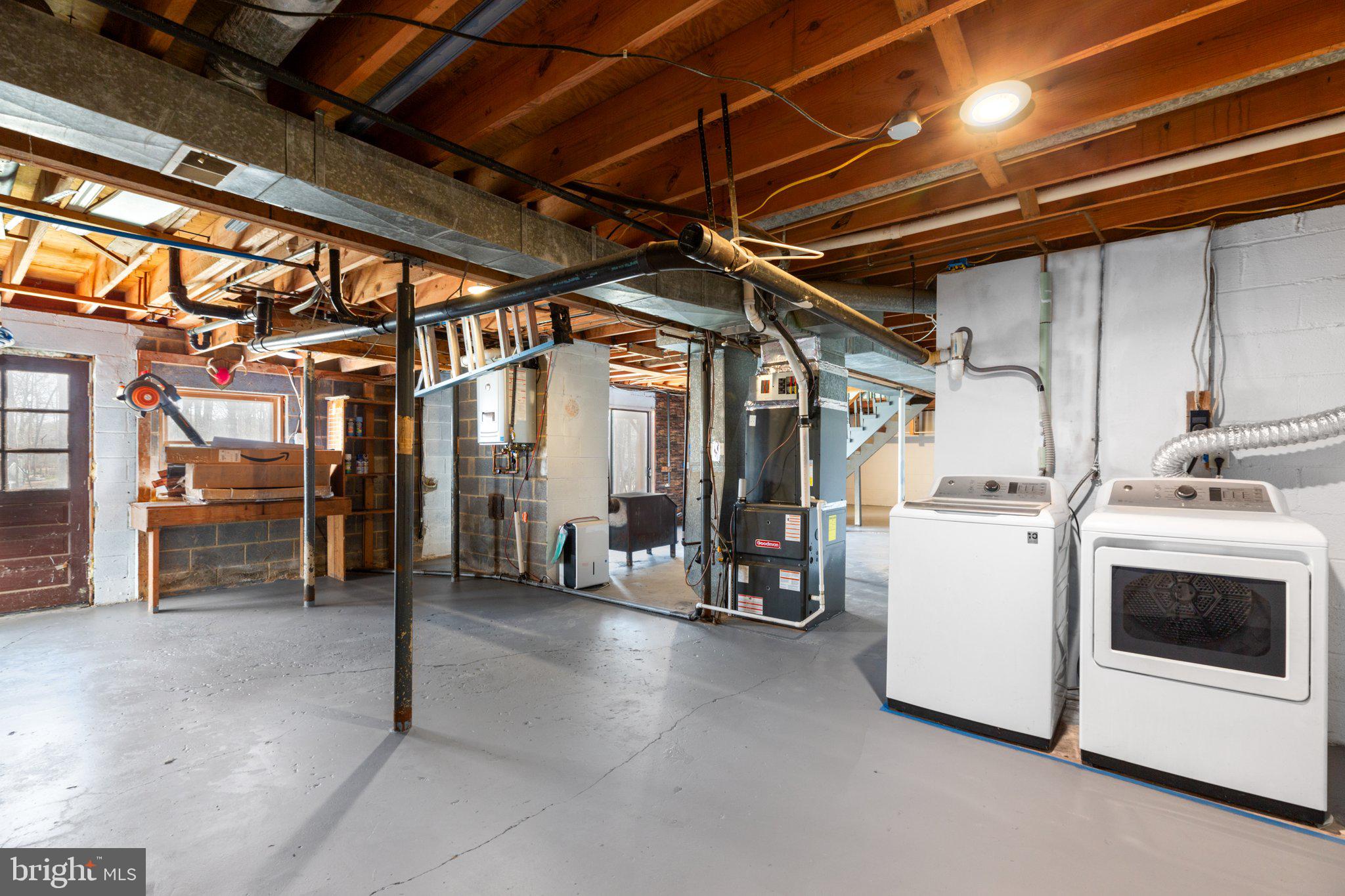 LAKE ACRES - Residential