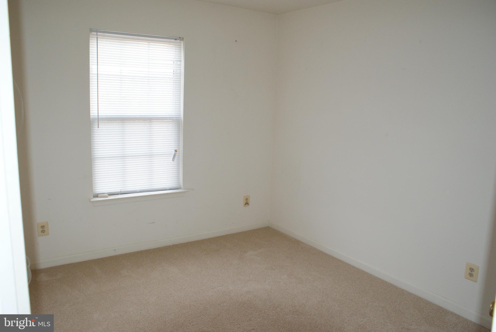 SENECA VIEW ESTATES - Residential Lease