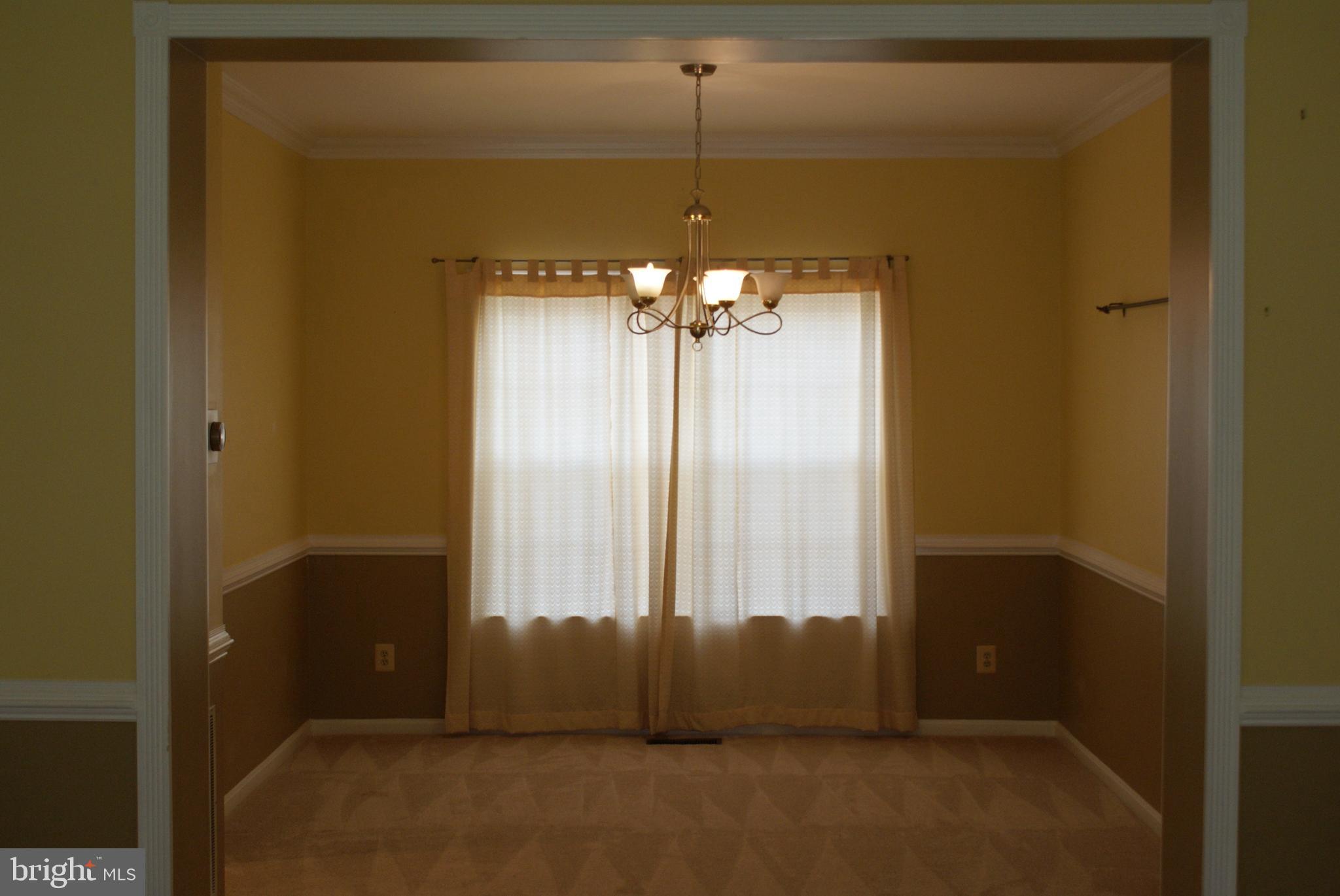 SENECA VIEW ESTATES - Residential Lease