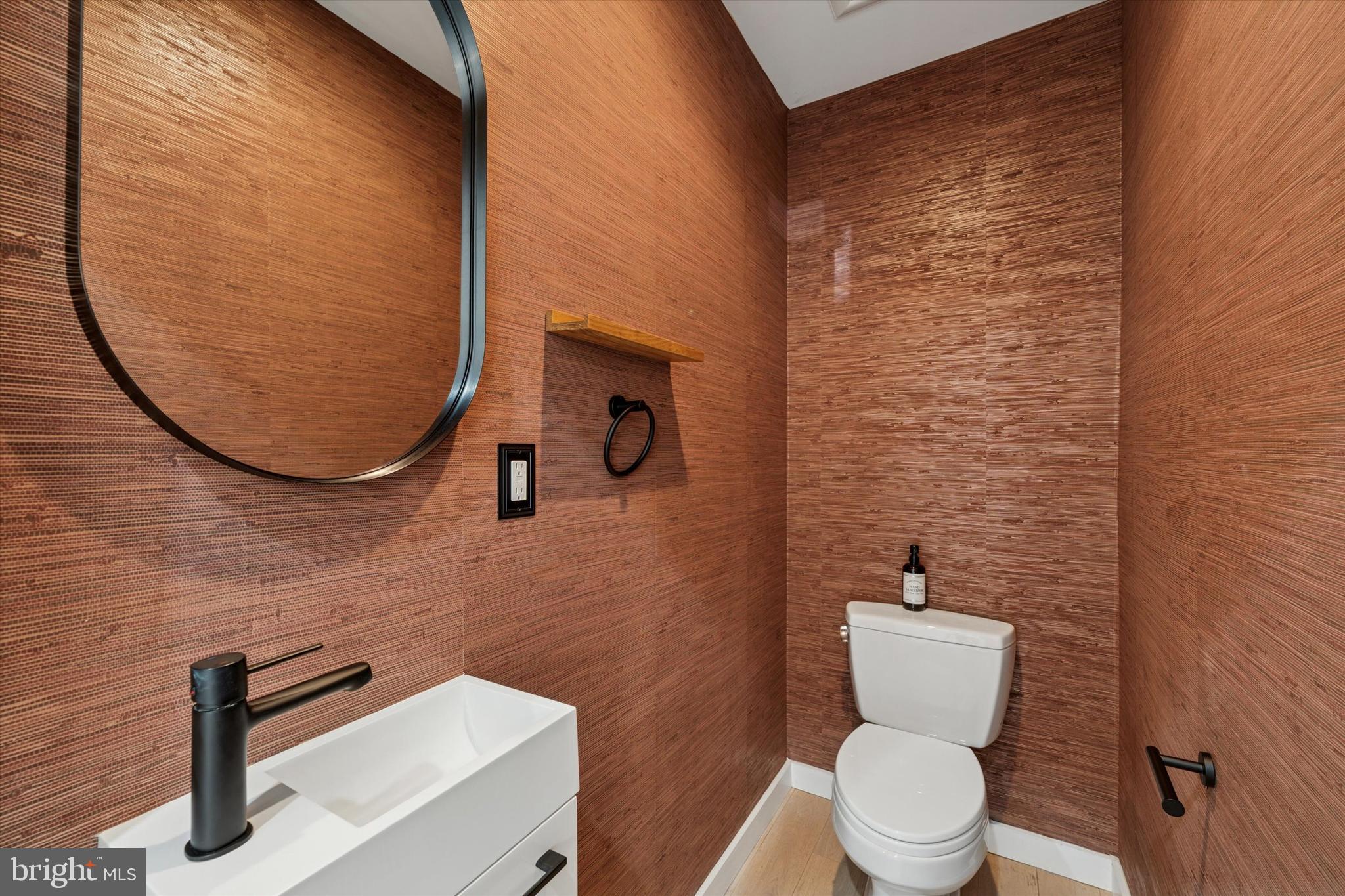 OLDE KENSINGTON - Residential Lease