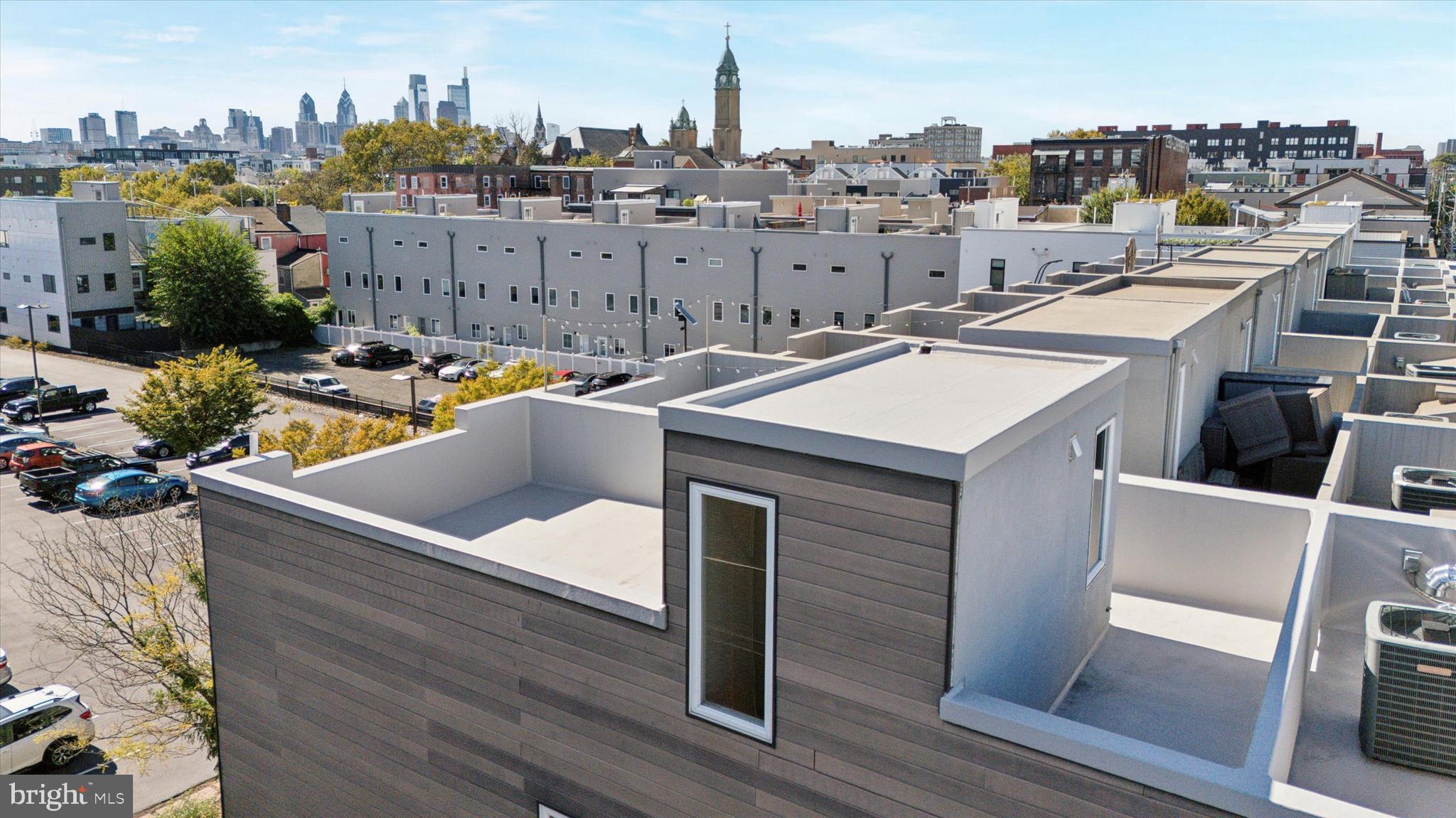 OLDE KENSINGTON - Residential Lease