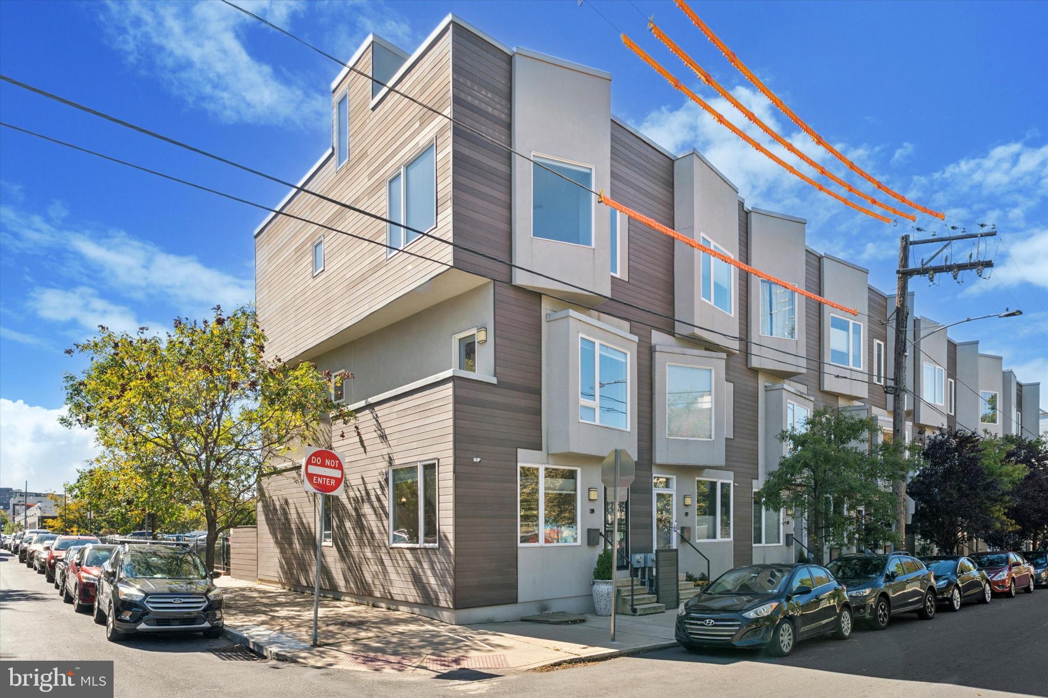 OLDE KENSINGTON - Residential Lease