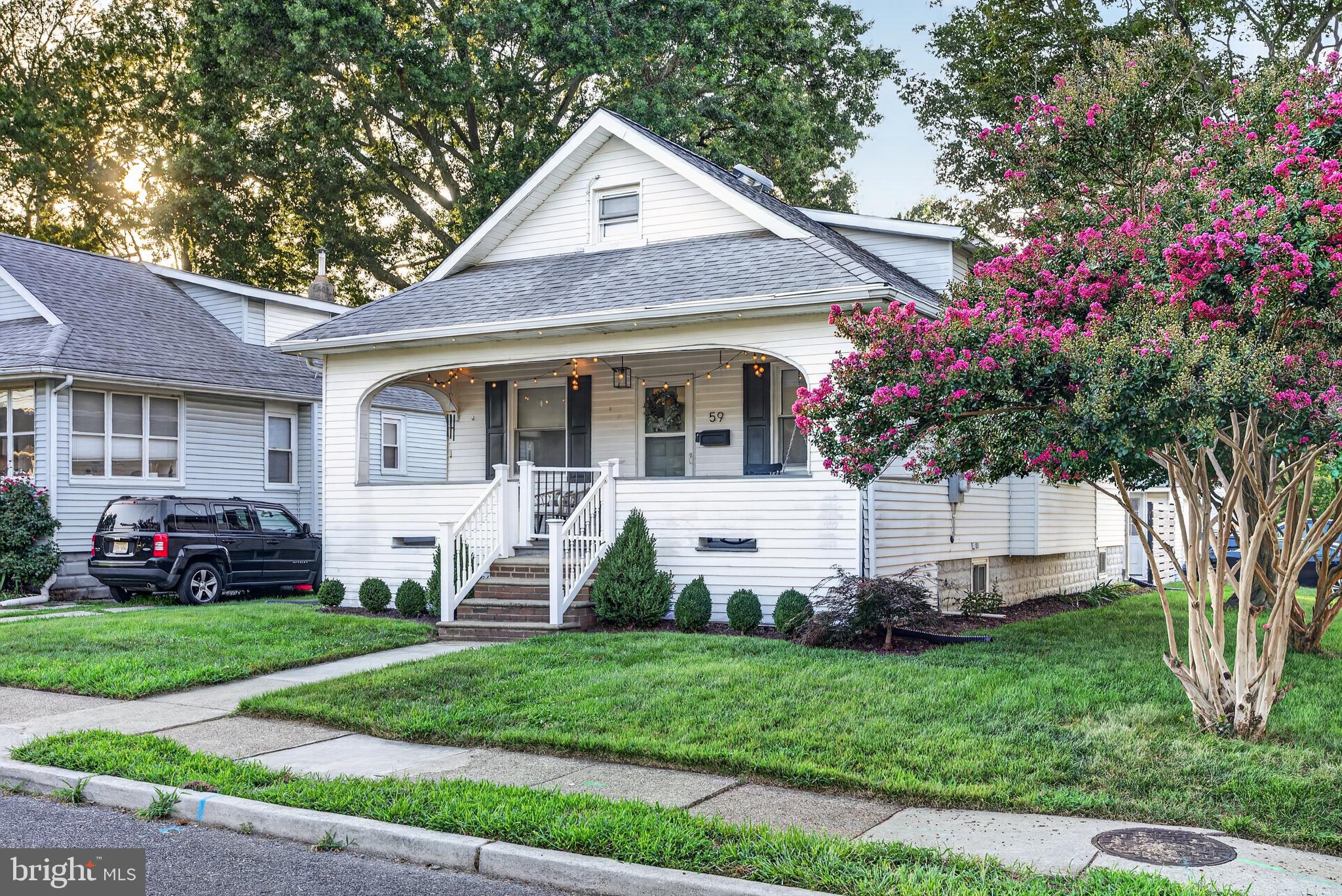 59 E COLLINGSWOOD AVENUE