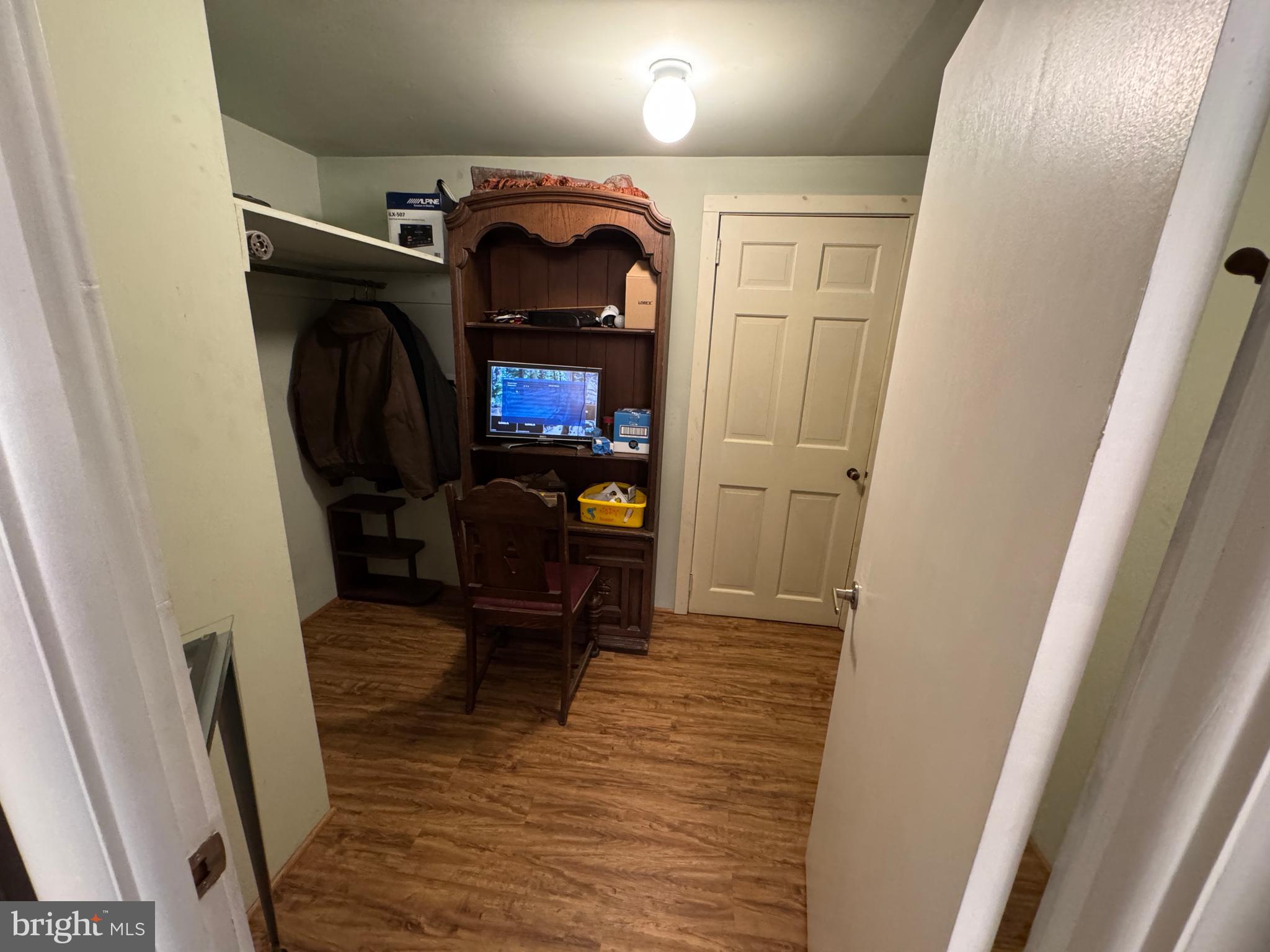 GULPH MILLS VIL - Residential