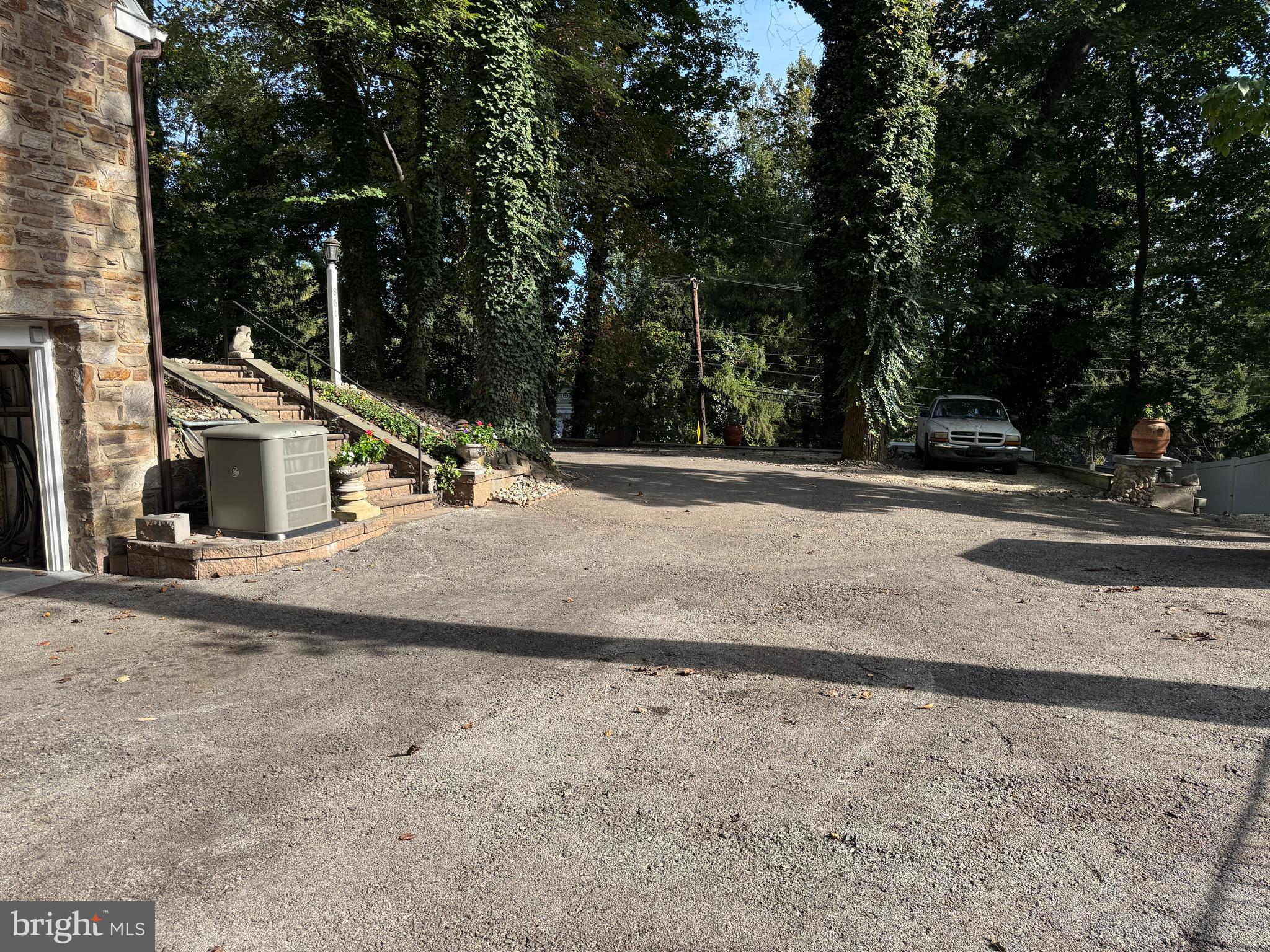 GULPH MILLS VIL - Residential