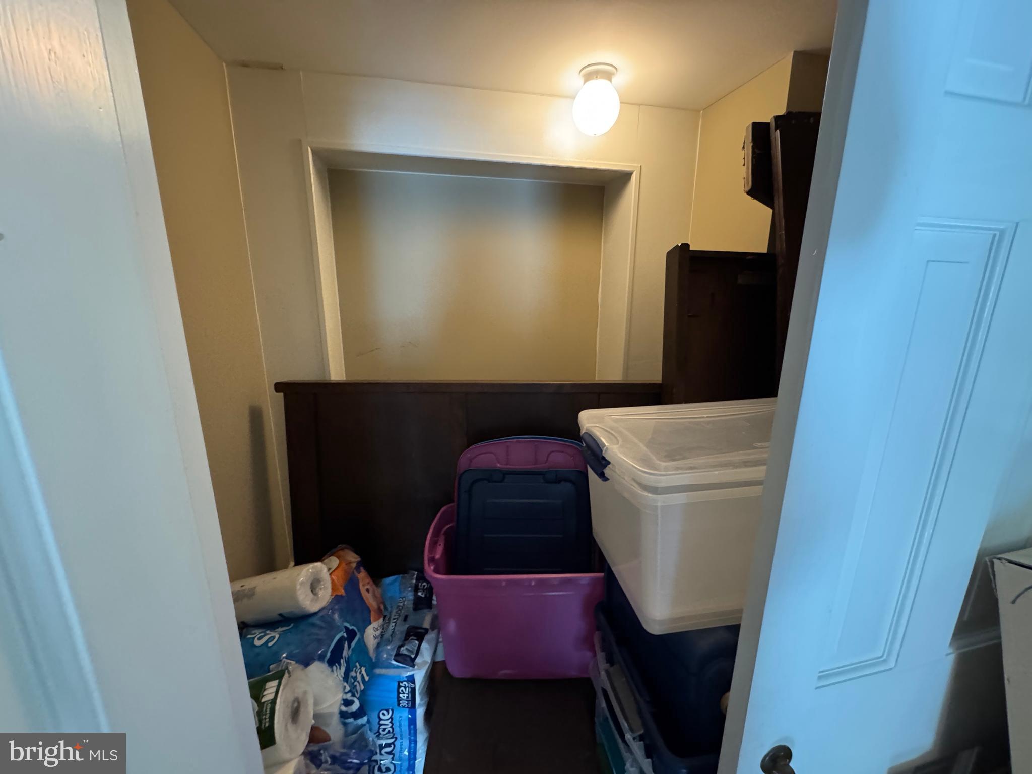 GULPH MILLS VIL - Residential