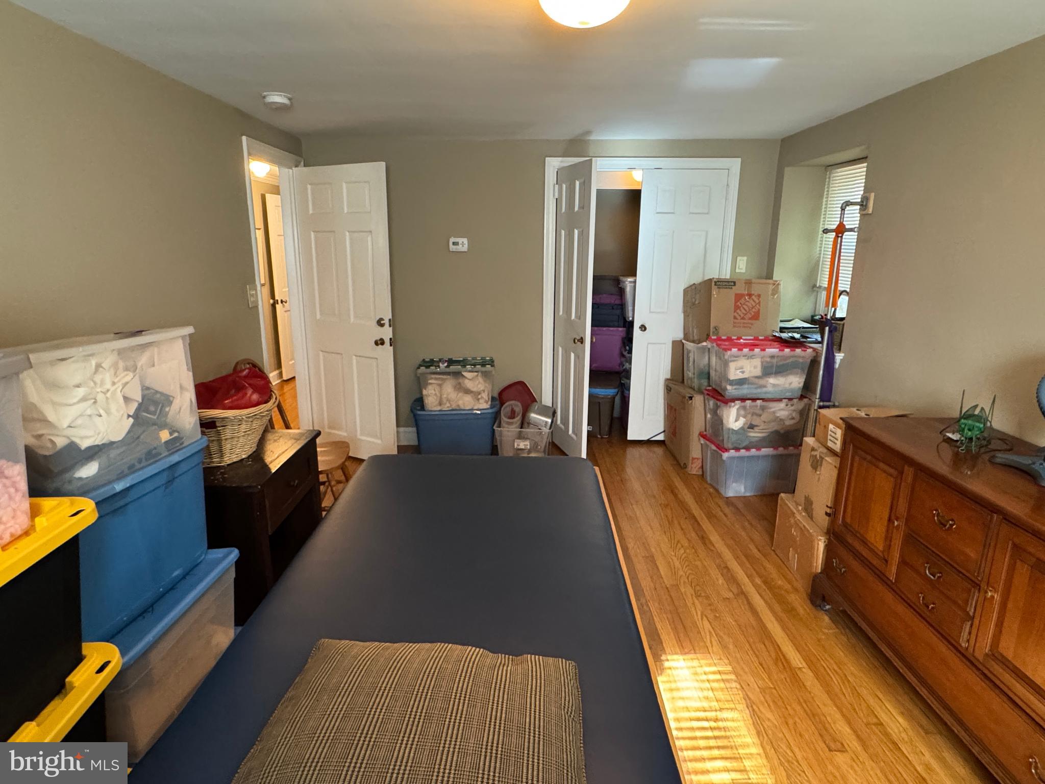 GULPH MILLS VIL - Residential