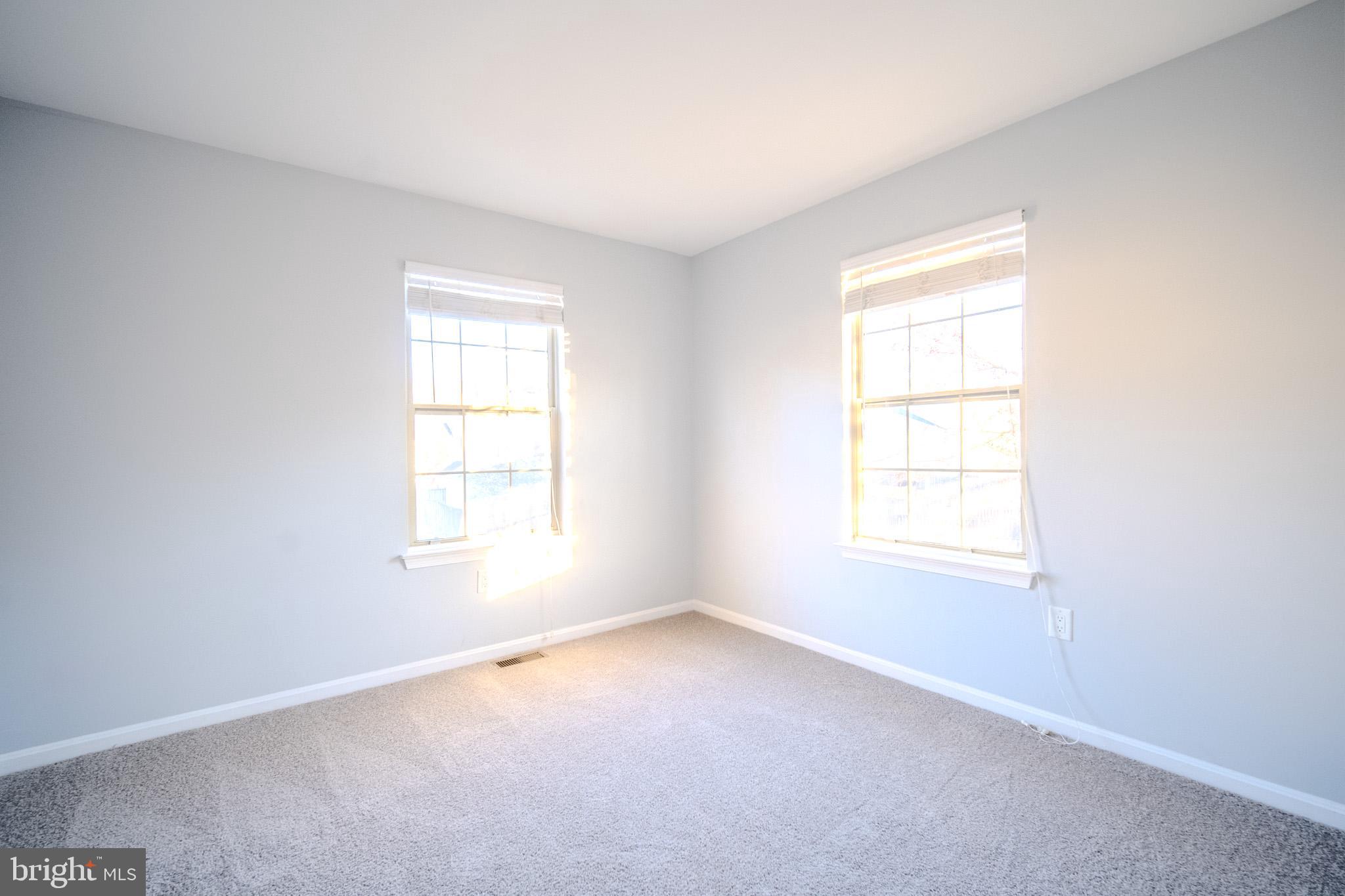 RIVERSIDE RUN - Residential