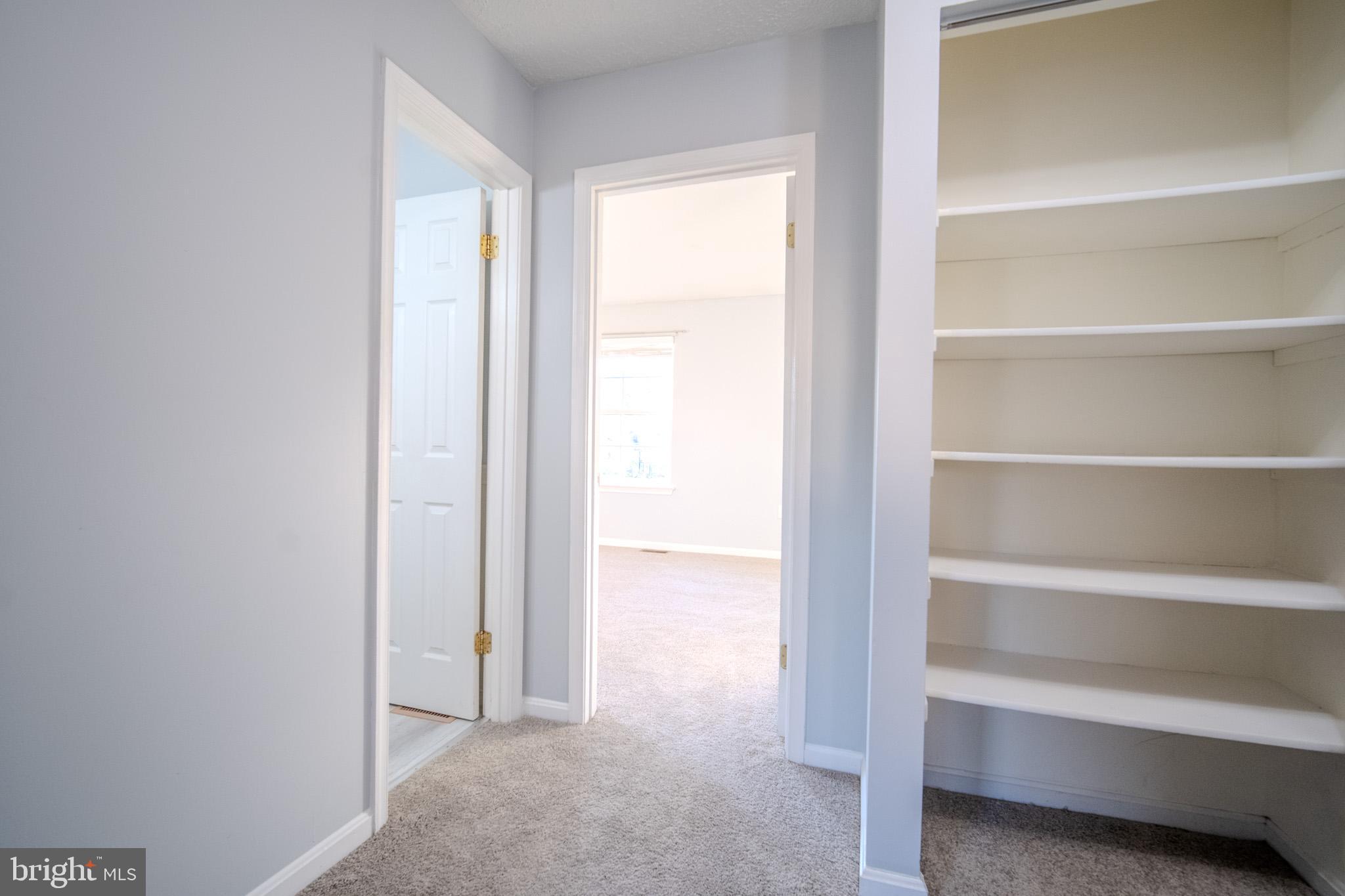 RIVERSIDE RUN - Residential