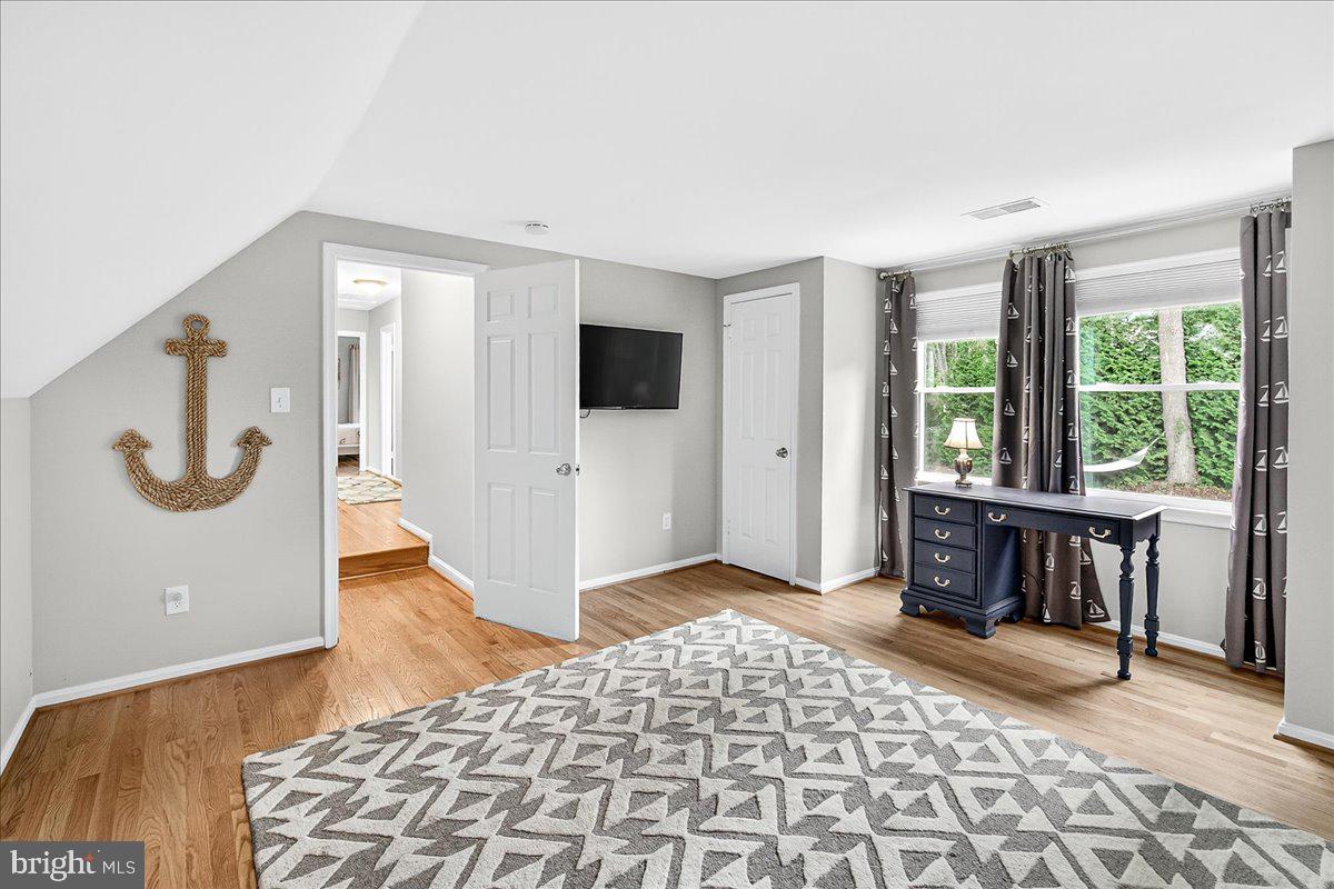 GOSHEN HUNT HILLS - Residential