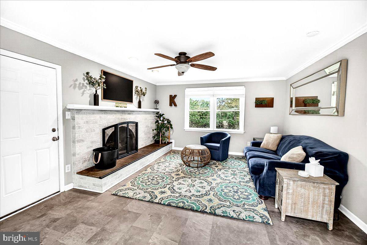 GOSHEN HUNT HILLS - Residential