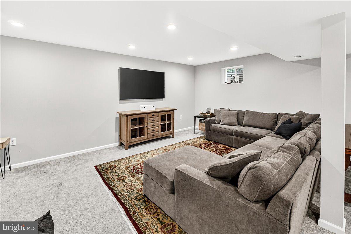 GOSHEN HUNT HILLS - Residential