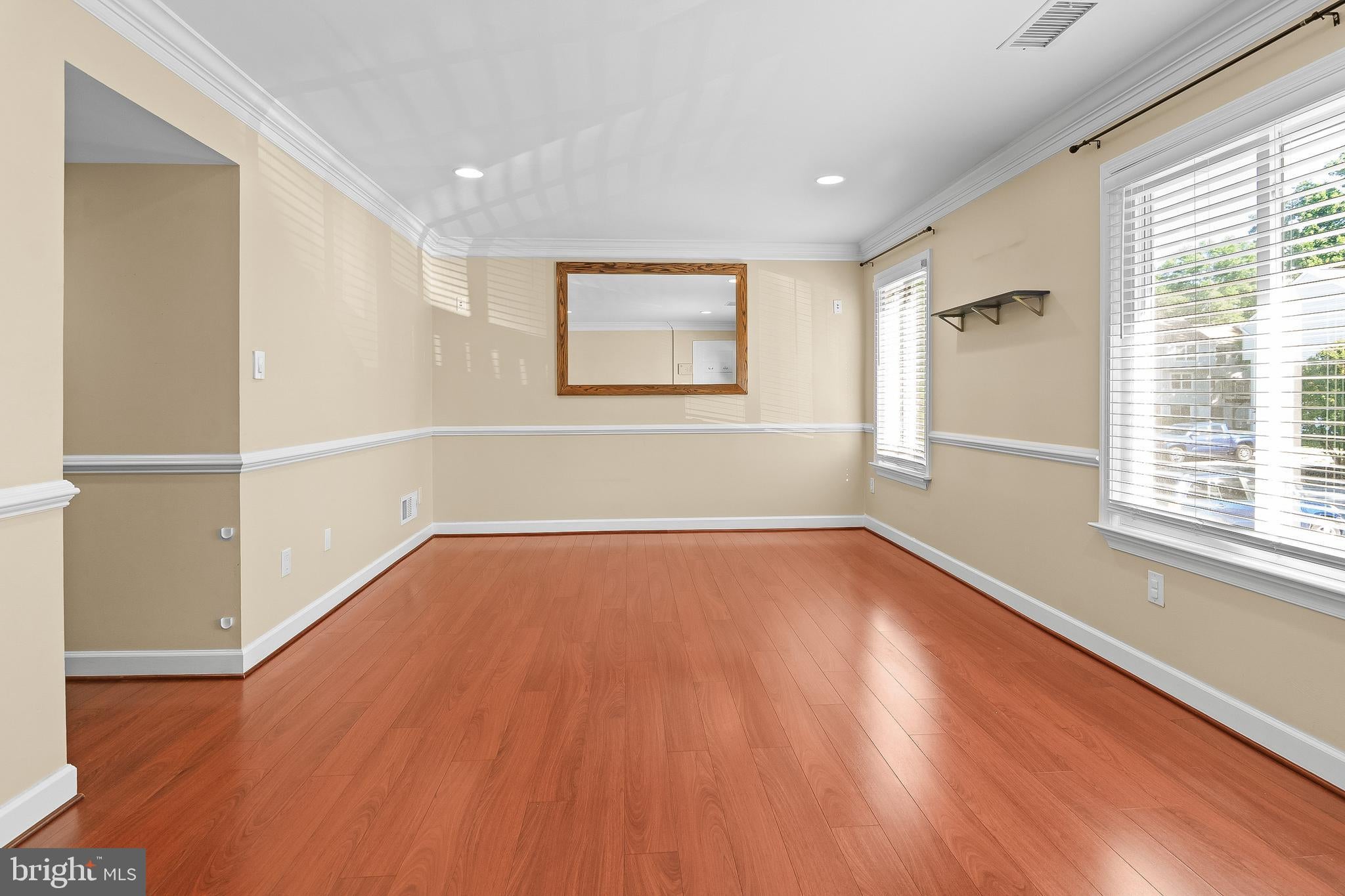 2208 NOTELY LANE
