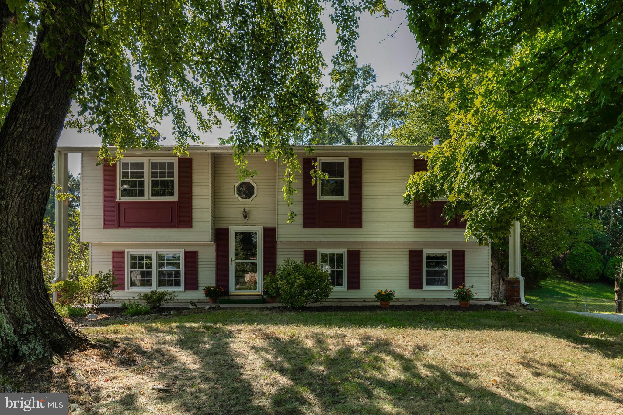 CAVALIER COUNTRY - Residential