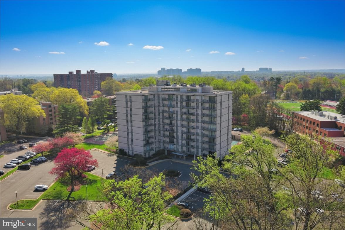 BARCROFT HILLS - Residential