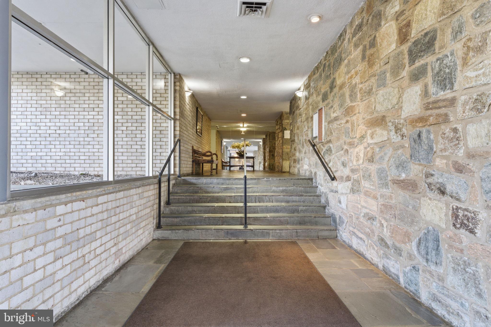 BARCROFT HILLS - Residential