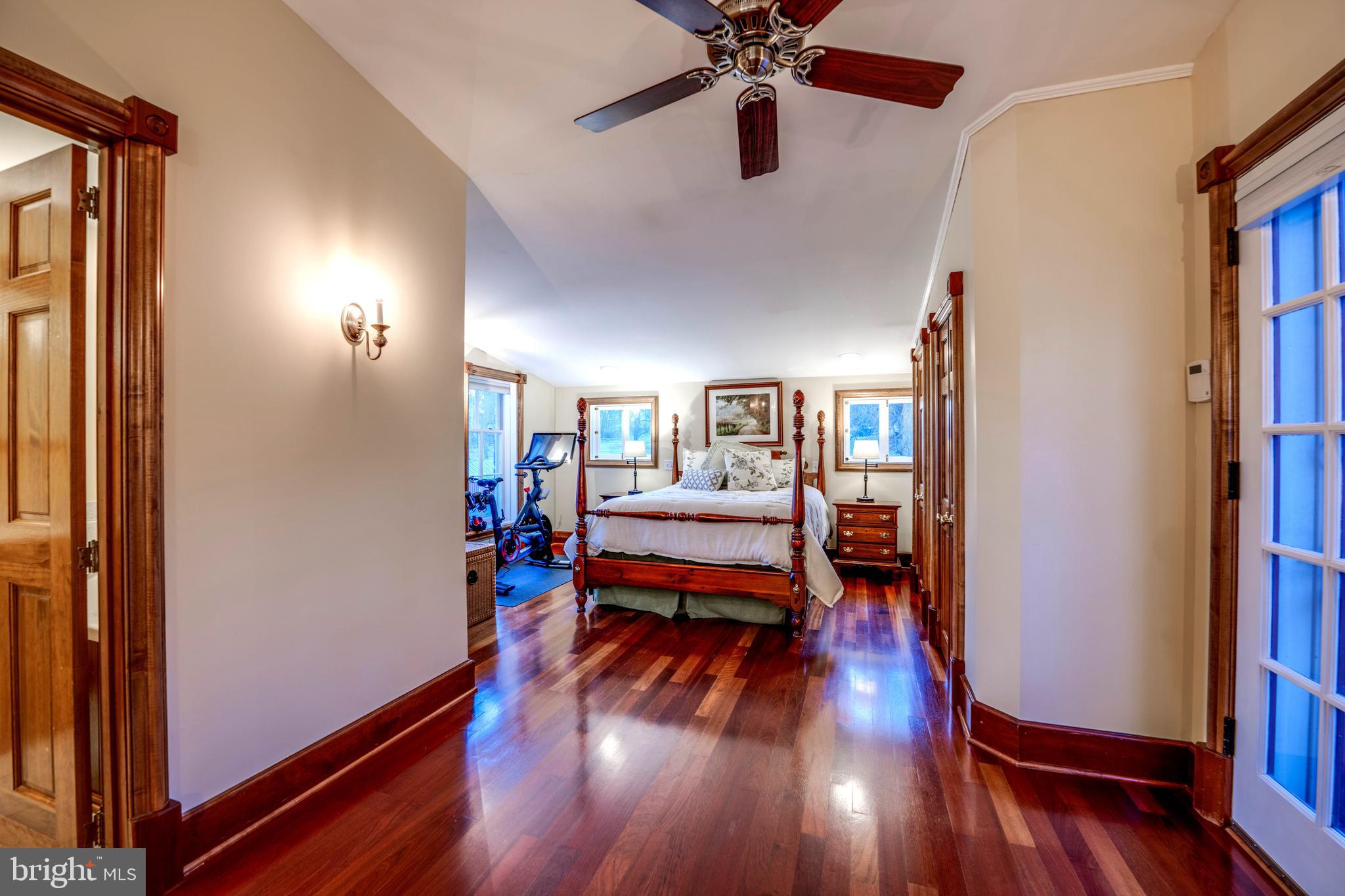 FREELAND - Residential