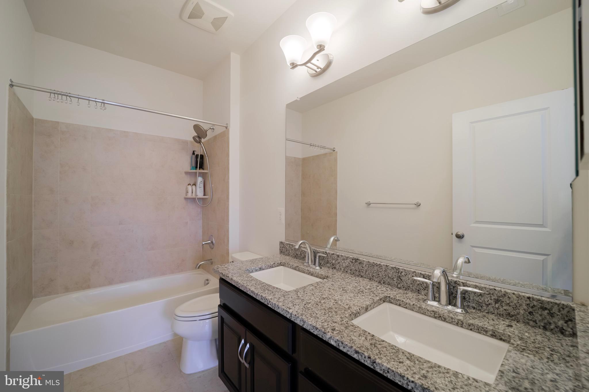 MARLBORO RIDGE - Residential