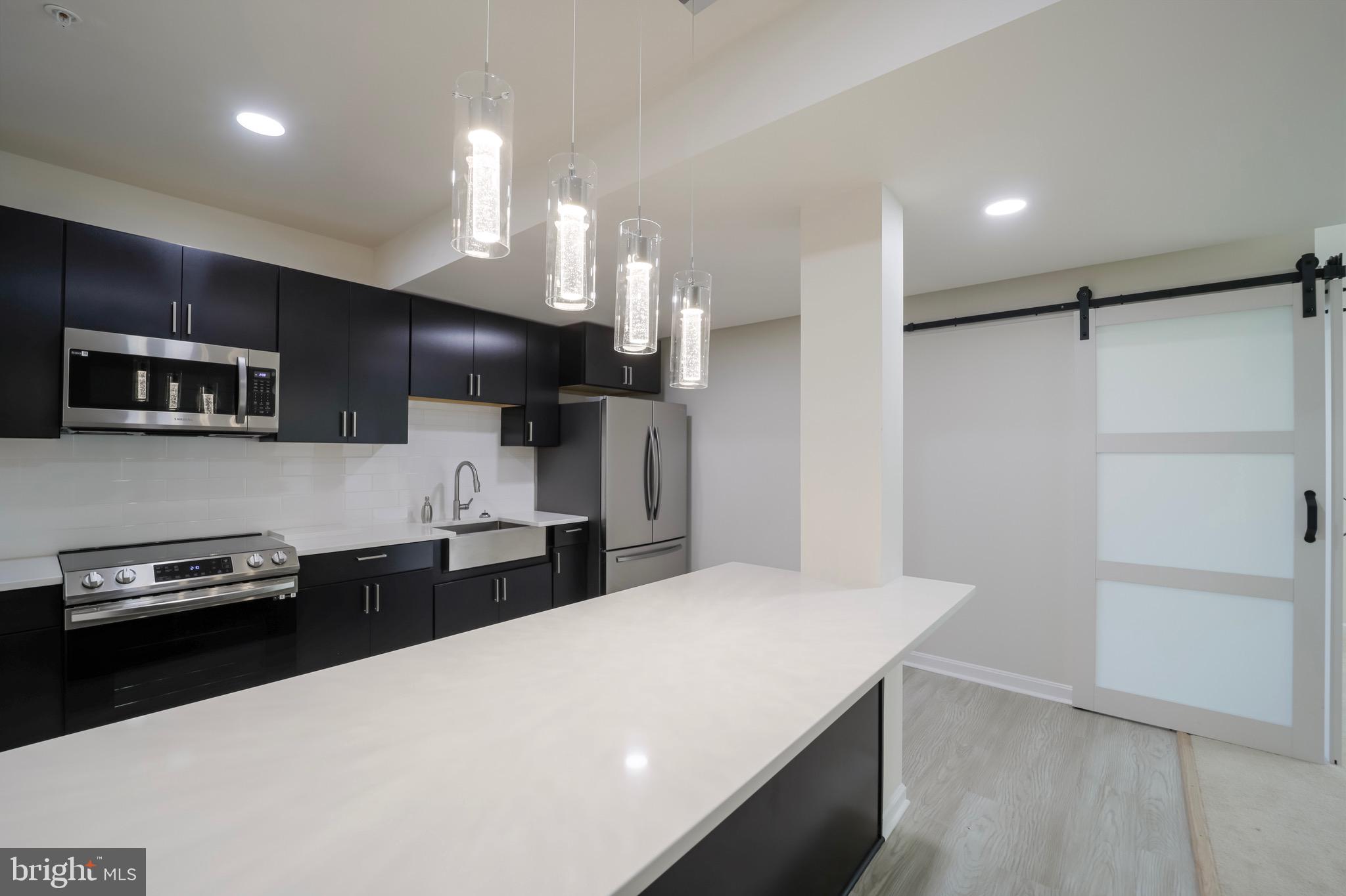 MARLBORO RIDGE - Residential