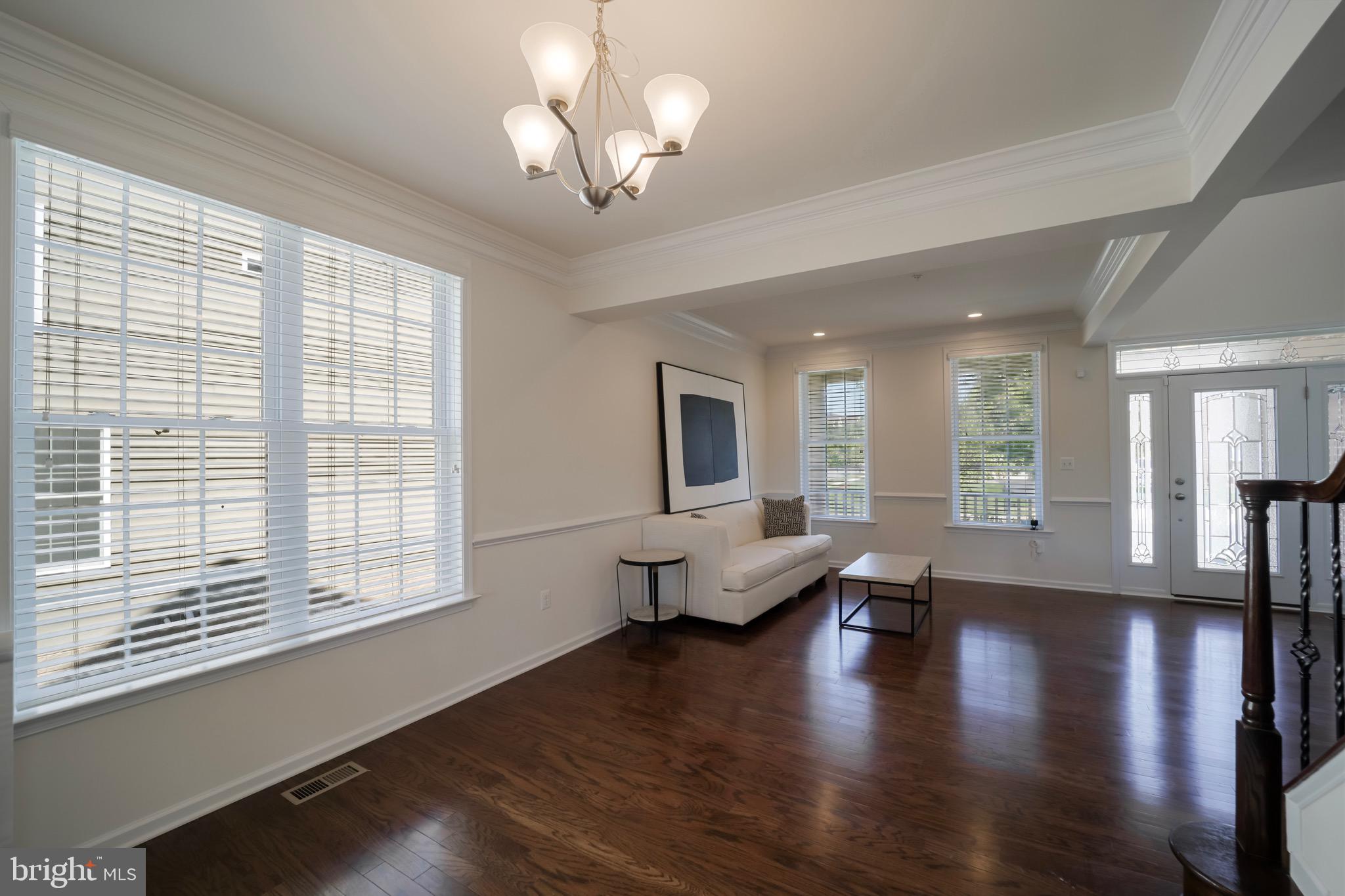 MARLBORO RIDGE - Residential