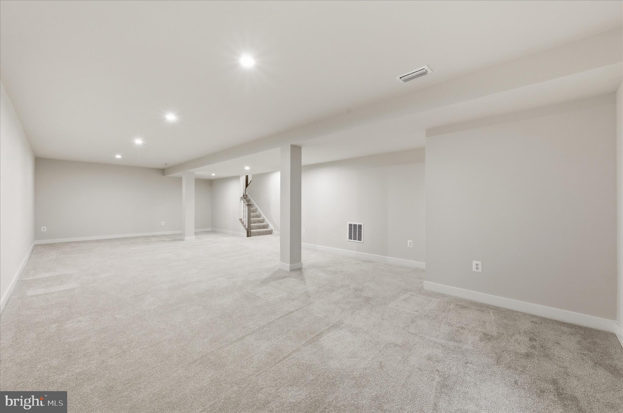 THE LAKES AT MARTINSBURG - Residential