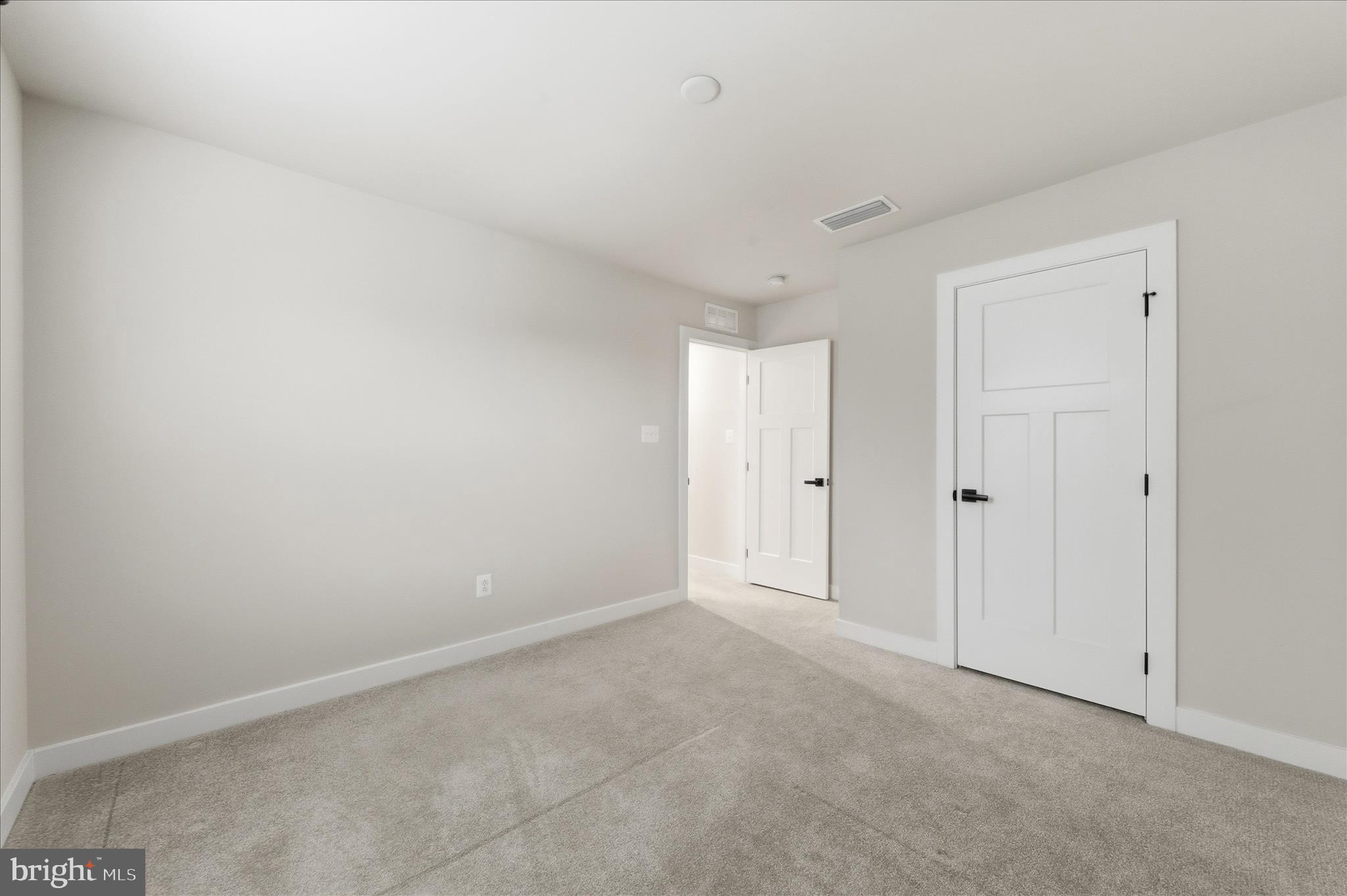 THE LAKES AT MARTINSBURG - Residential