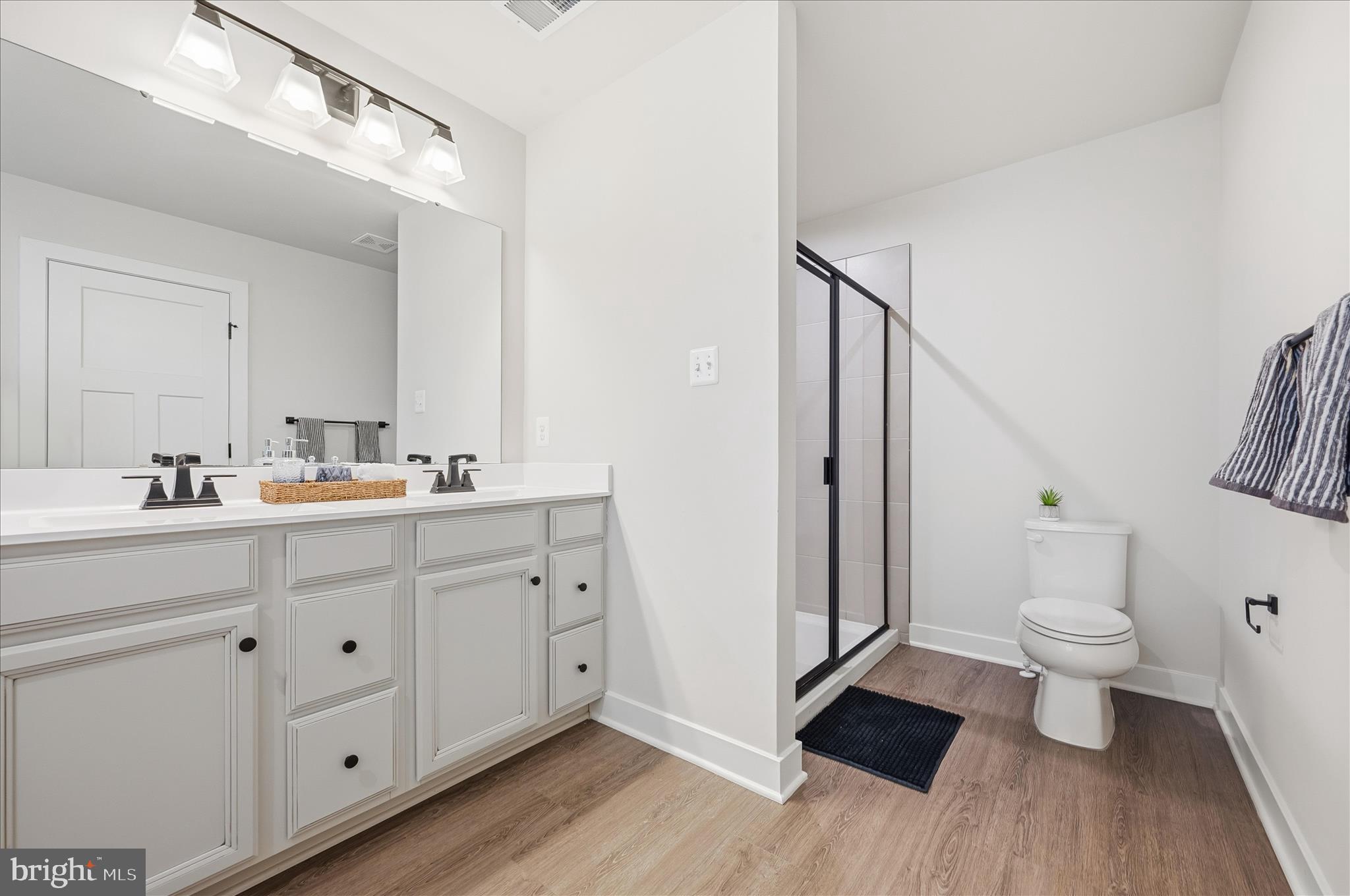 THE LAKES AT MARTINSBURG - Residential