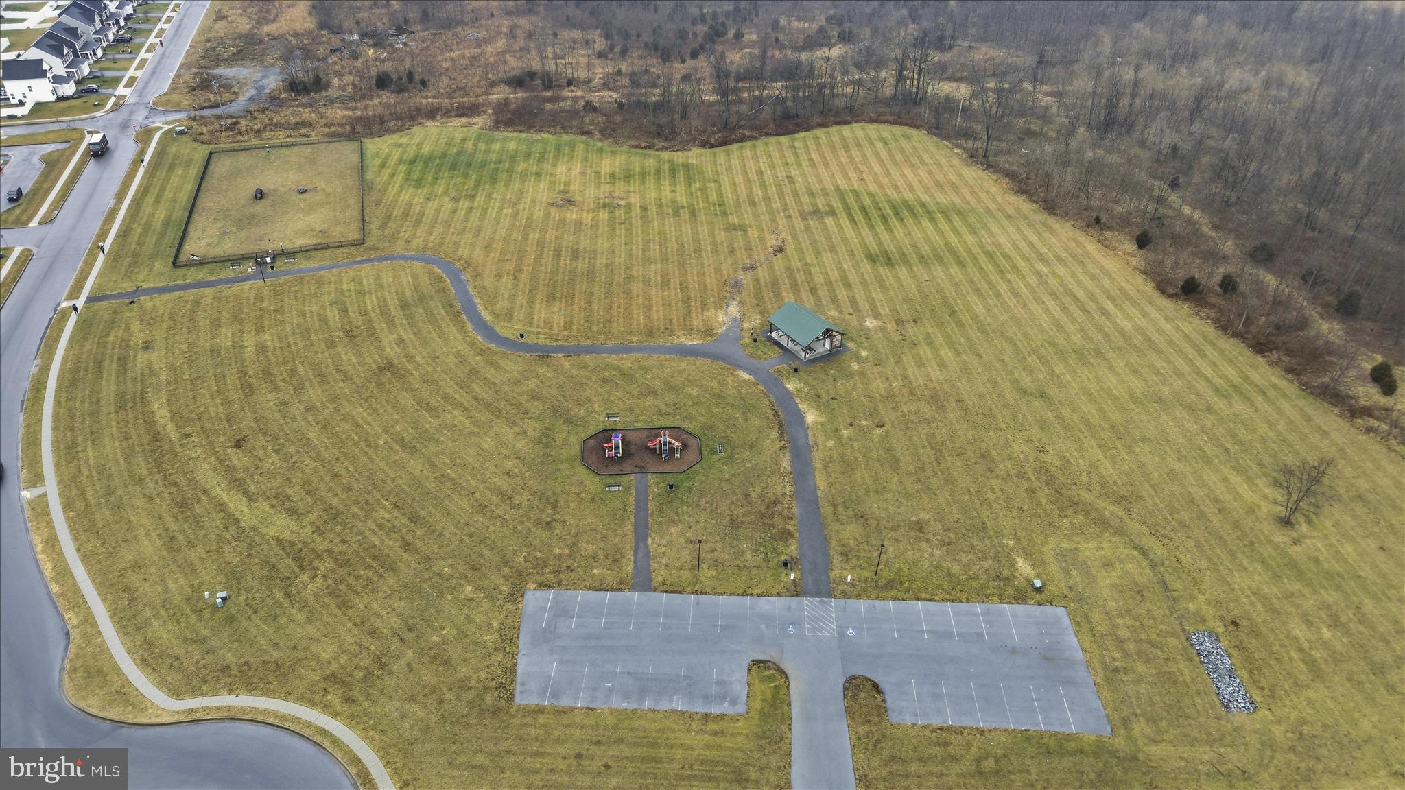 THE LAKES AT MARTINSBURG - Residential