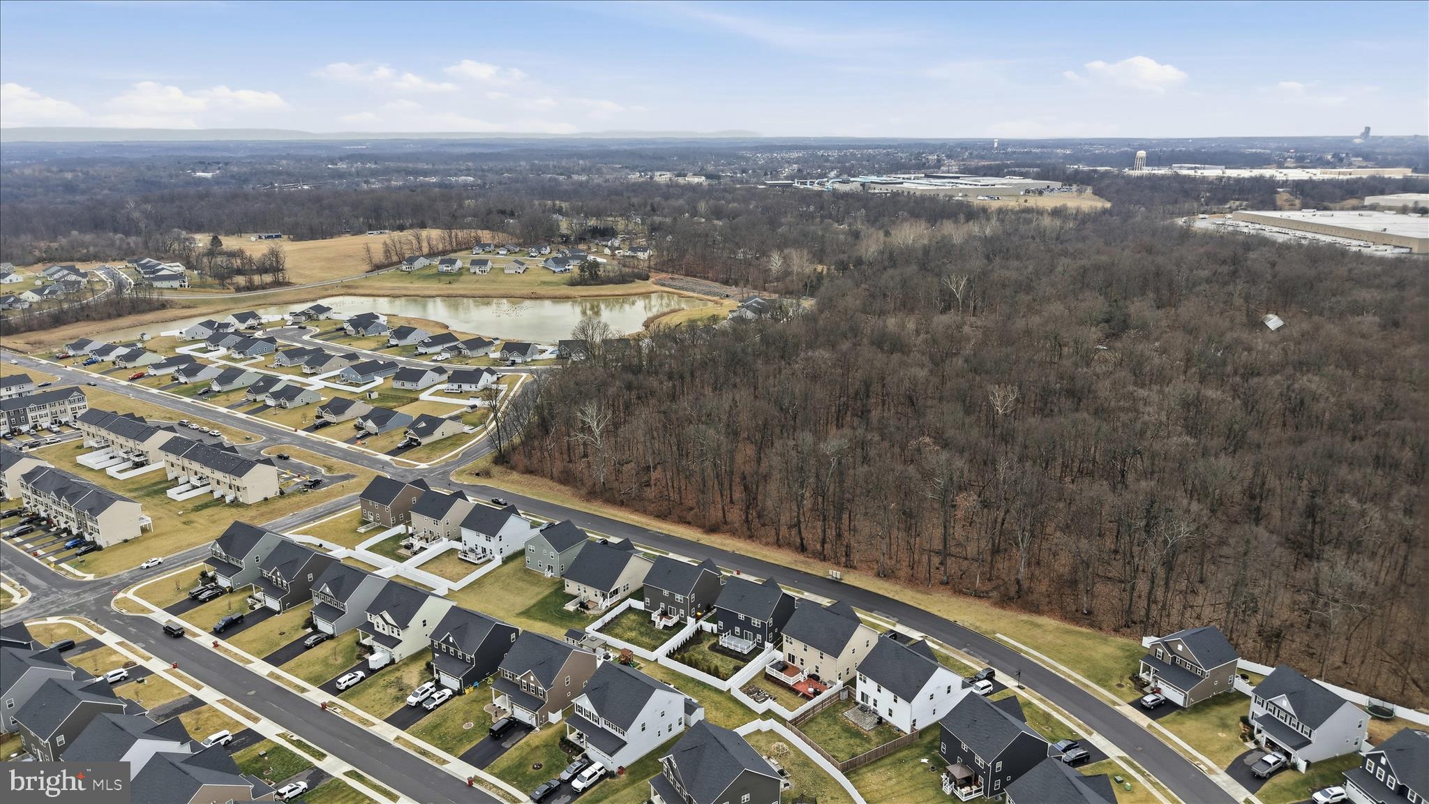THE LAKES AT MARTINSBURG - Residential