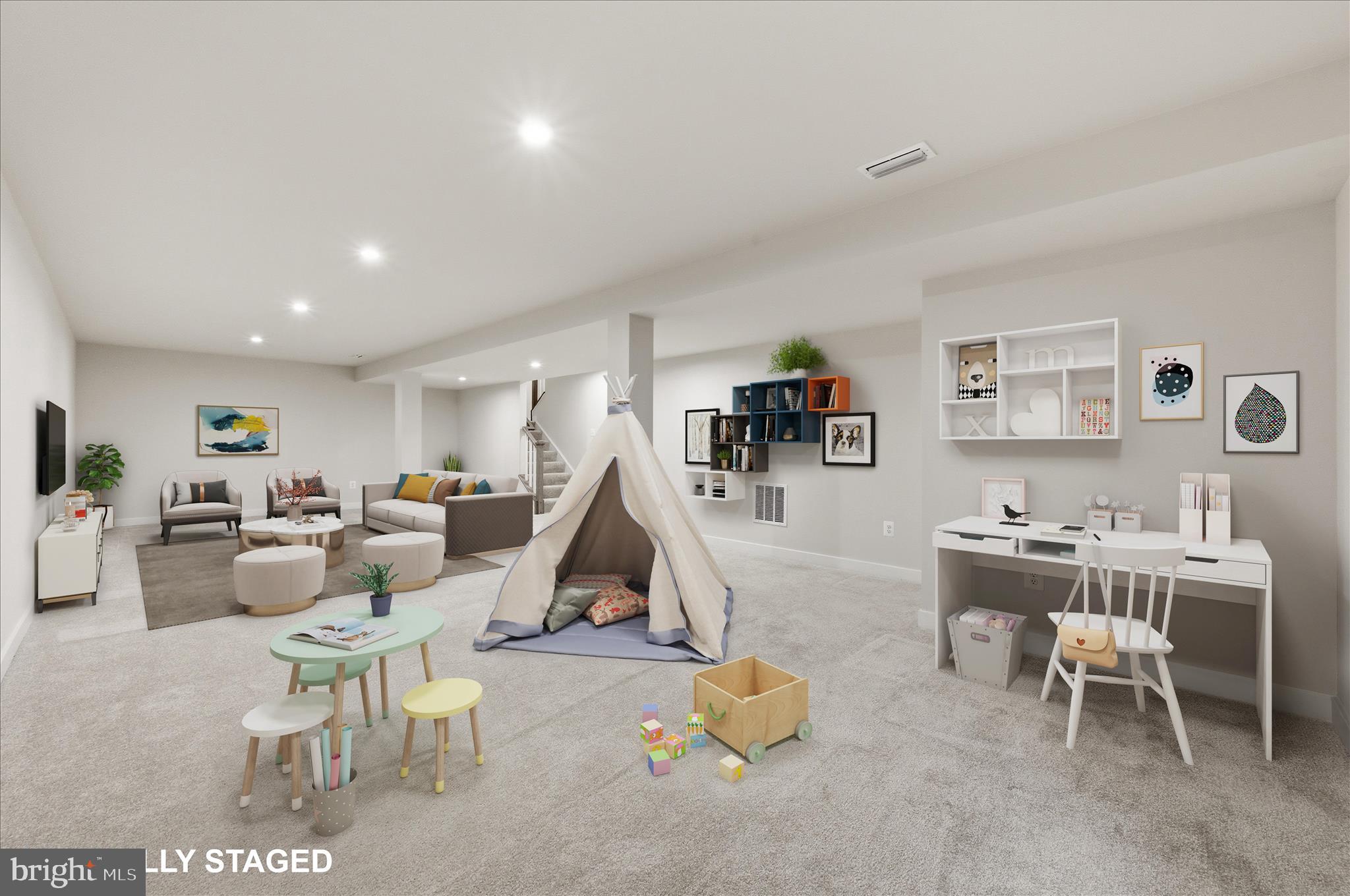 THE LAKES AT MARTINSBURG - Residential