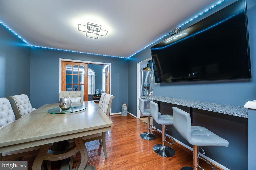 CRESTWOOD - Residential