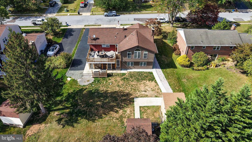 CRESTWOOD - Residential