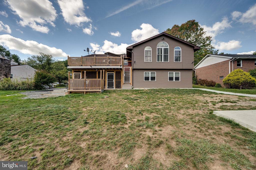 CRESTWOOD - Residential