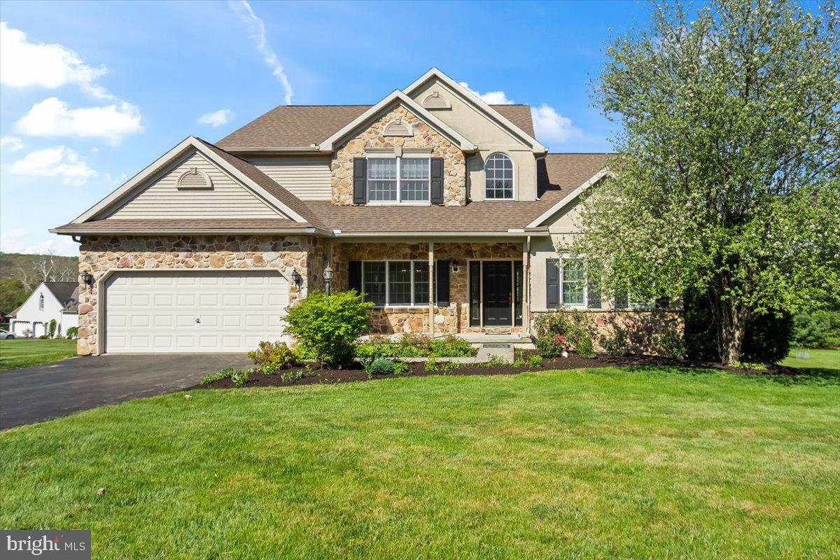 CHESTERFIELD ESTATES - Residential