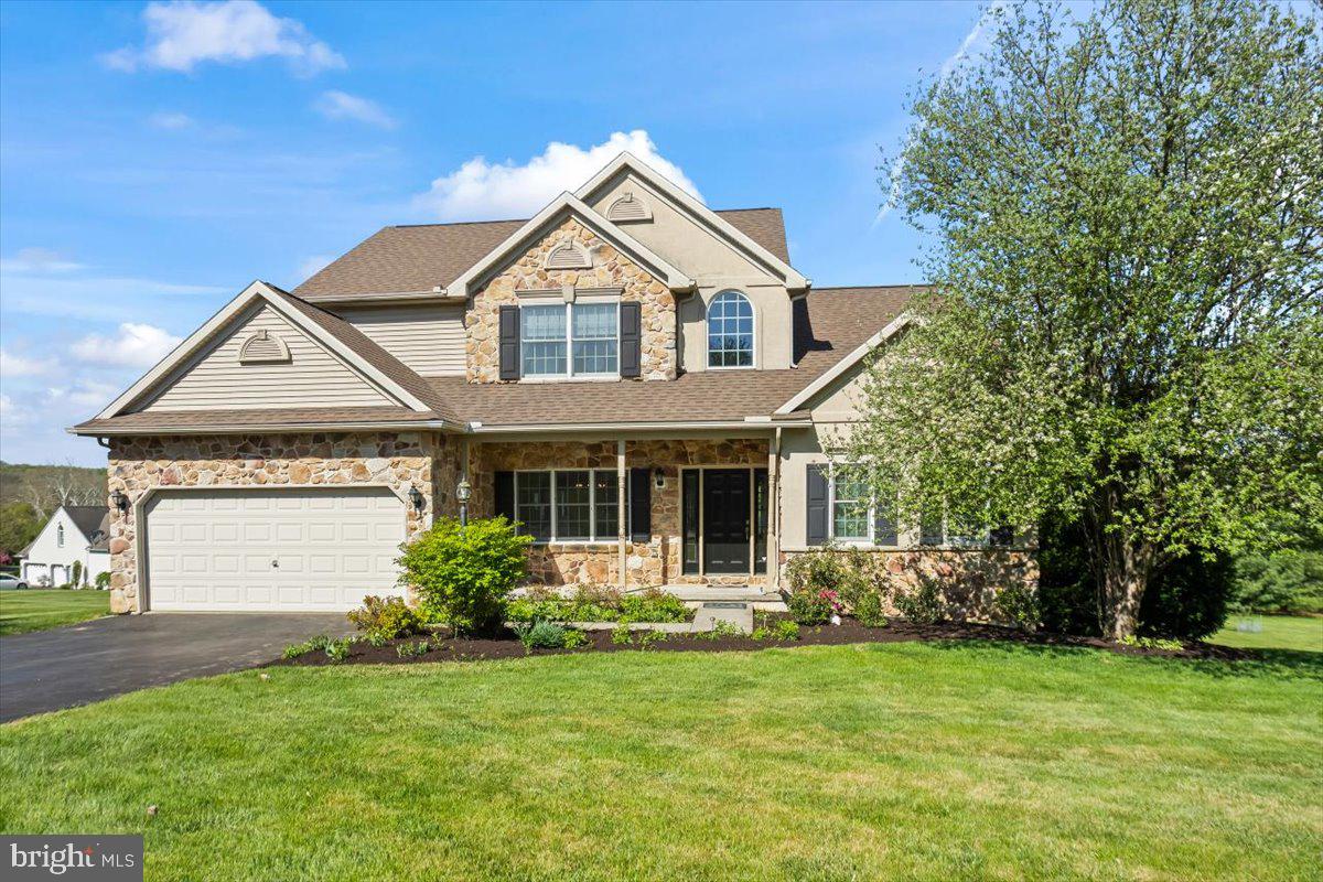 CHESTERFIELD ESTATES - Residential