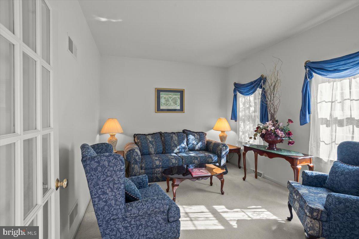 CHESTERFIELD ESTATES - Residential