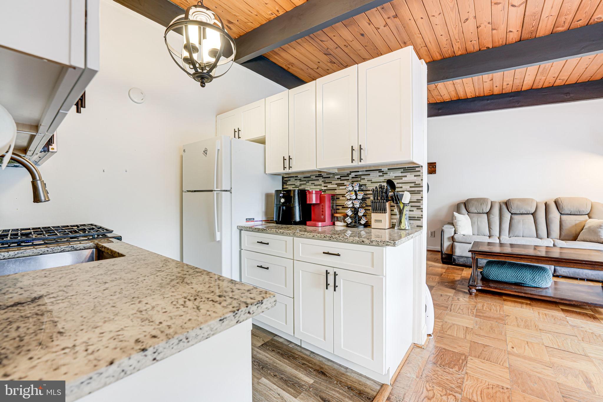 FAIRFAX HERITAGE - Residential