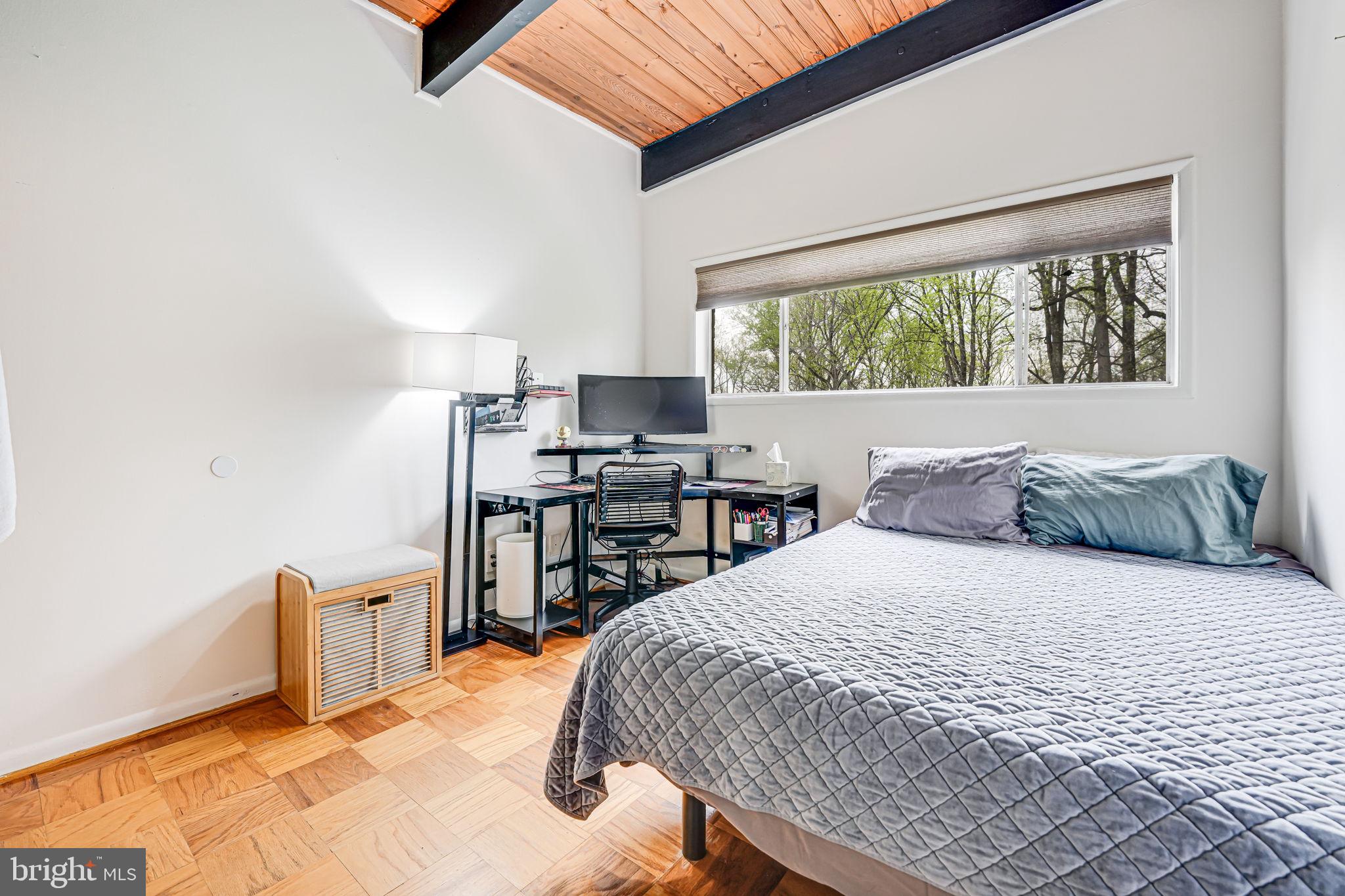 FAIRFAX HERITAGE - Residential