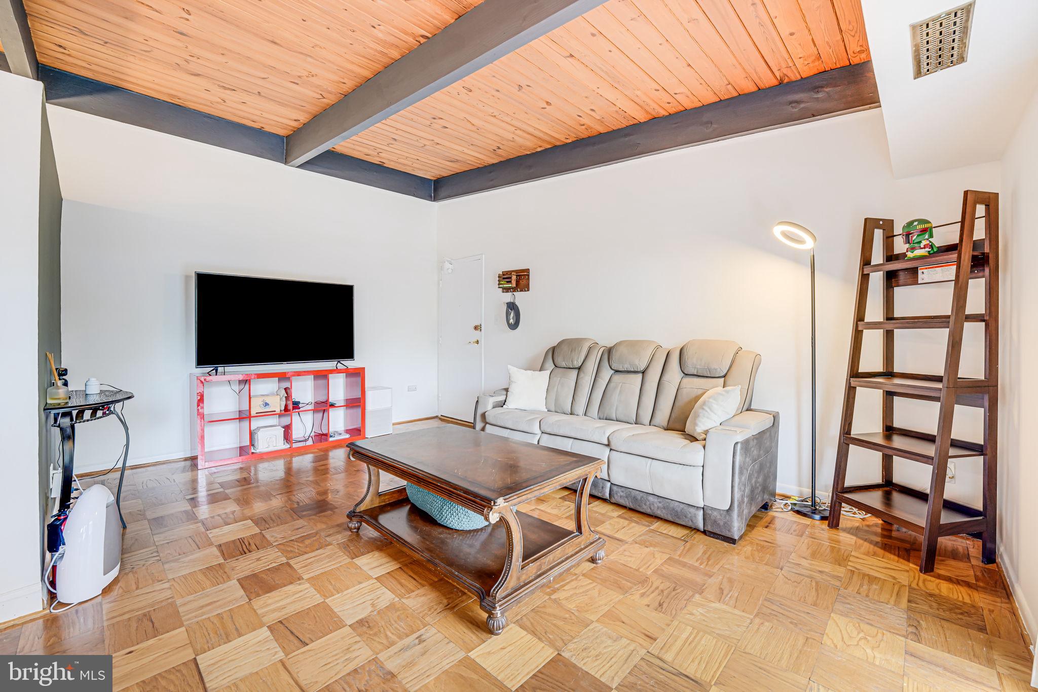 4325 AMERICANA DRIVE 201